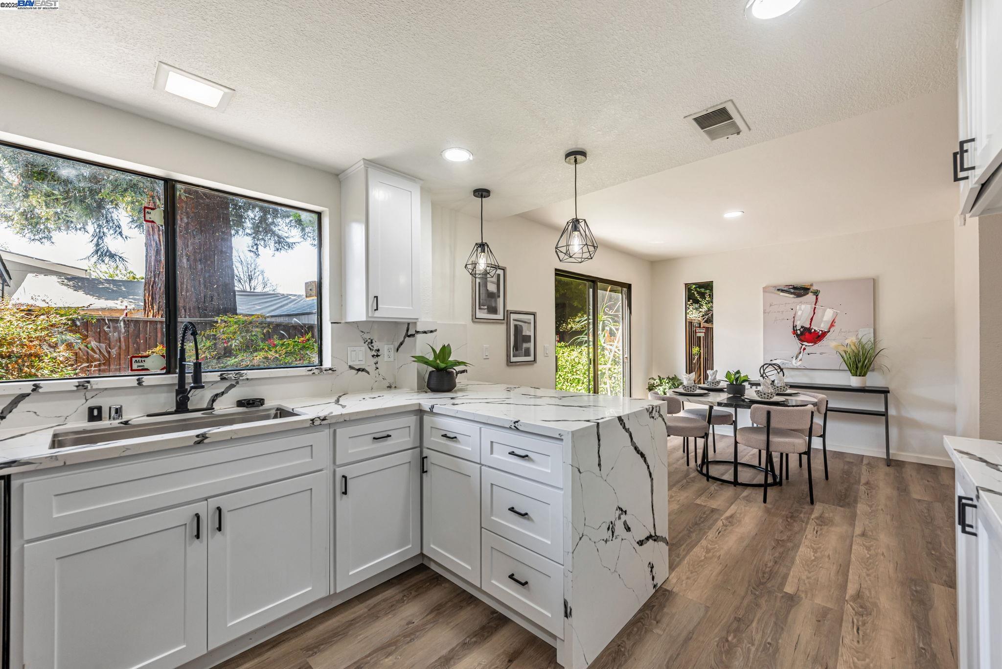 Detail Gallery Image 19 of 57 For 3810 Burton Cmn, Fremont,  CA 94536 - 3 Beds | 2/1 Baths