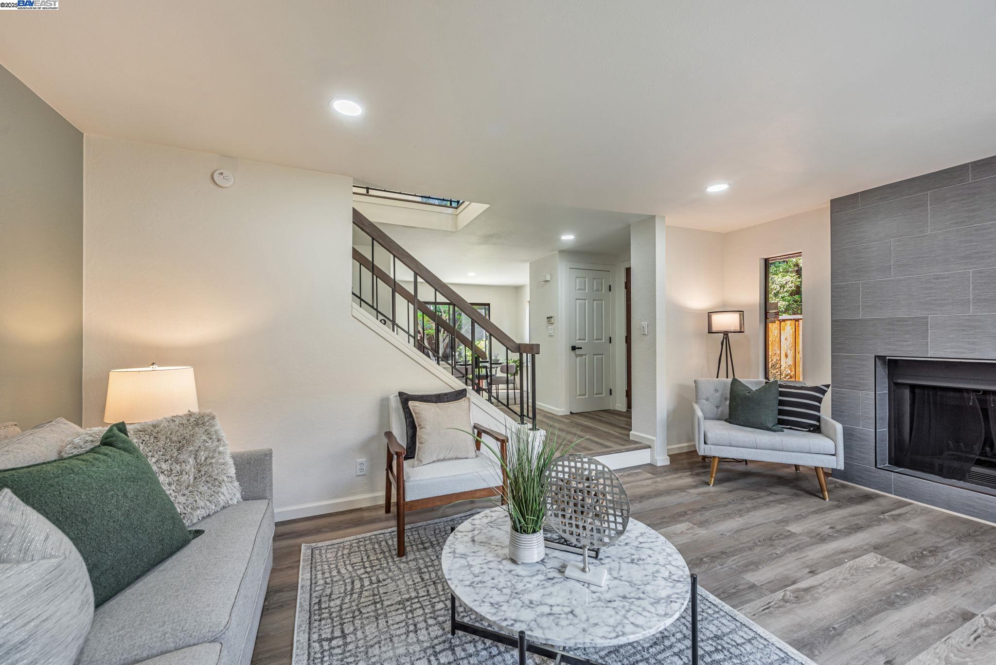 Detail Gallery Image 10 of 57 For 3810 Burton Cmn, Fremont,  CA 94536 - 3 Beds | 2/1 Baths