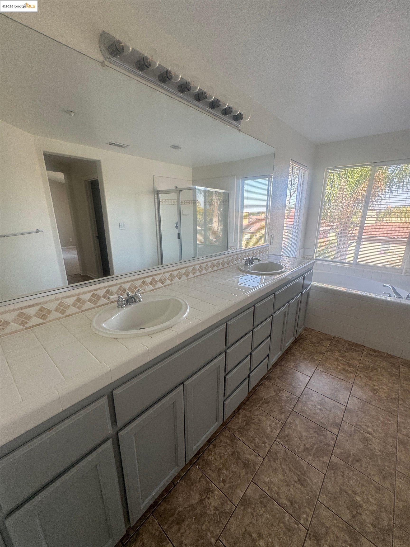Detail Gallery Image 11 of 20 For 244 Putter Dr, Brentwood,  CA 94513 - 6 Beds | 4 Baths