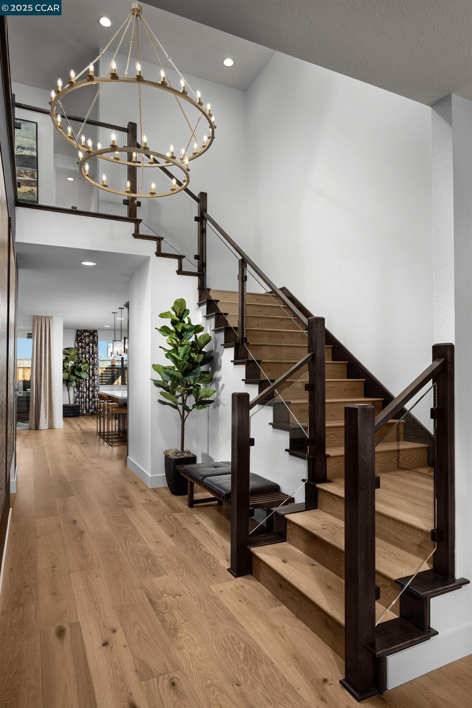 Detail Gallery Image 2 of 21 For 17040 Aldergrove Court, Lathrop,  CA 95330 - 6 Beds | 4/1 Baths