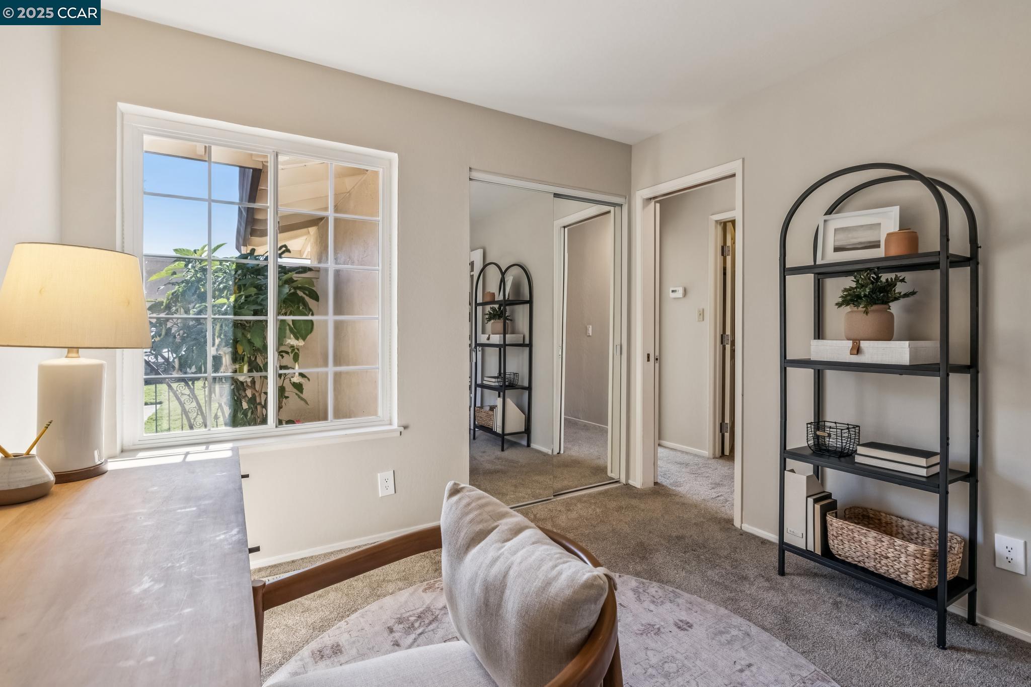 Detail Gallery Image 29 of 56 For 8090 Hansom Dr, Oakland,  CA 94605 - 4 Beds | 2/1 Baths