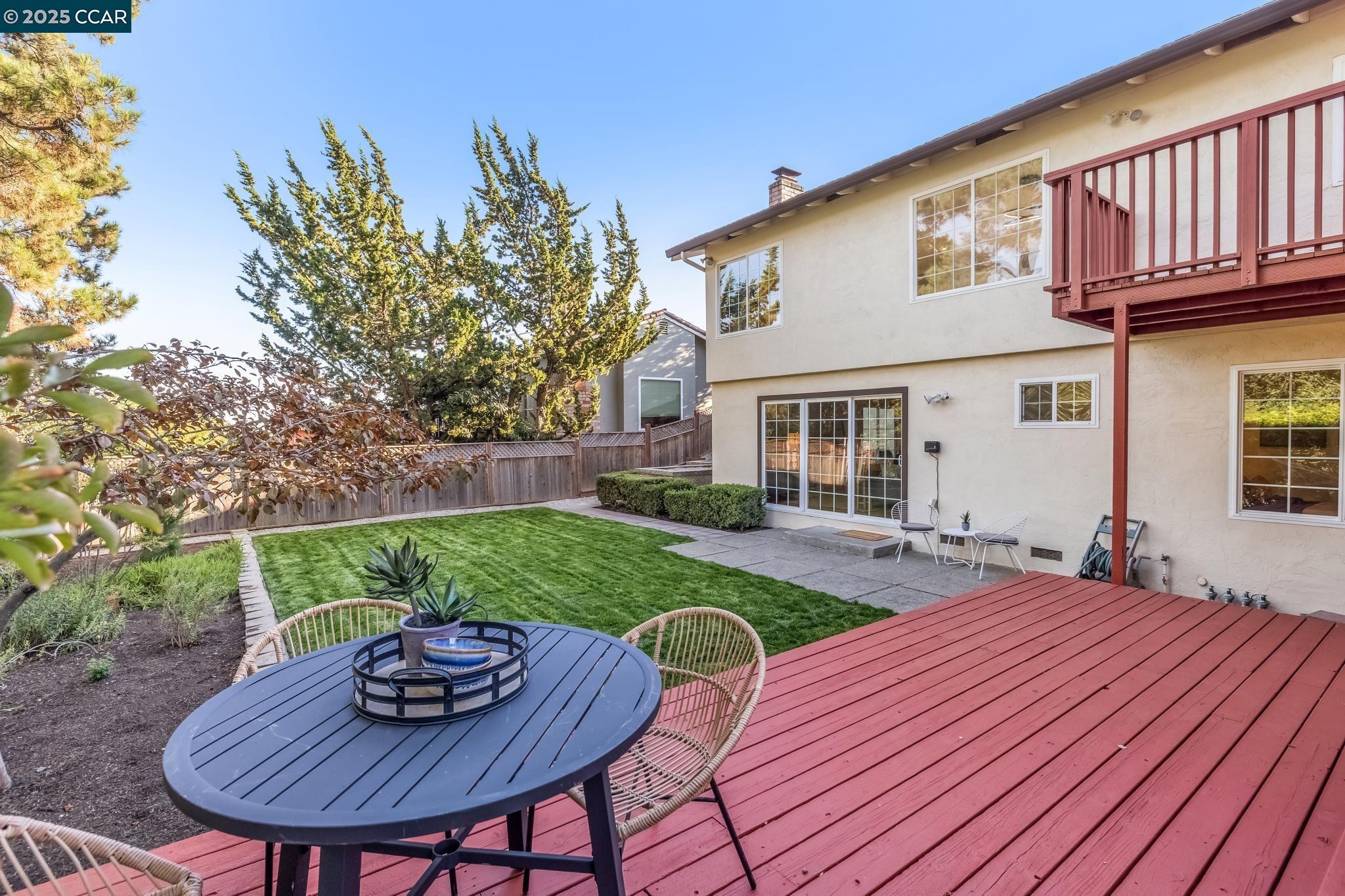 Detail Gallery Image 49 of 56 For 8090 Hansom Dr, Oakland,  CA 94605 - 4 Beds | 2/1 Baths