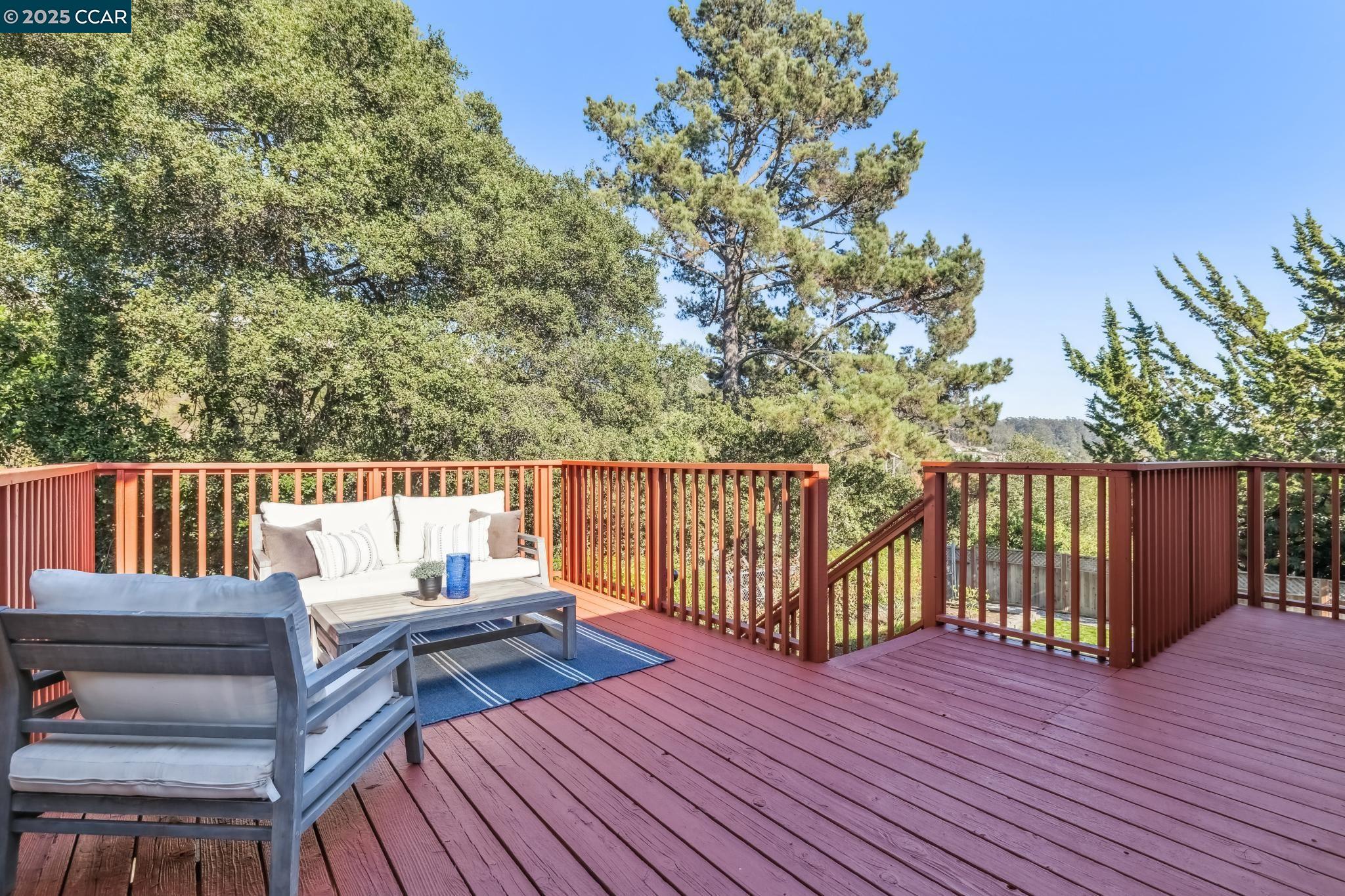 Detail Gallery Image 52 of 56 For 8090 Hansom Dr, Oakland,  CA 94605 - 4 Beds | 2/1 Baths