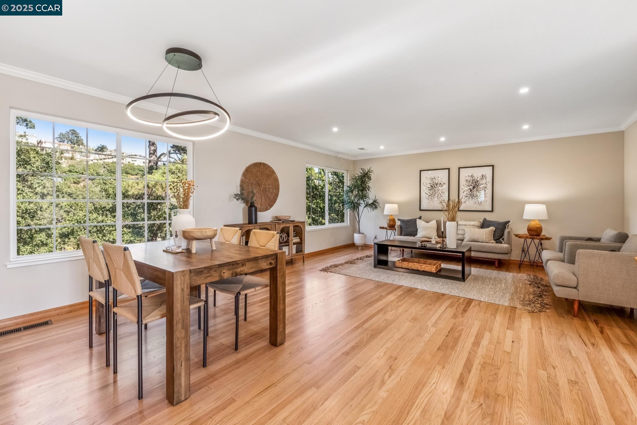 Detail Gallery Image 9 of 56 For 8090 Hansom Dr, Oakland,  CA 94605 - 4 Beds | 2/1 Baths
