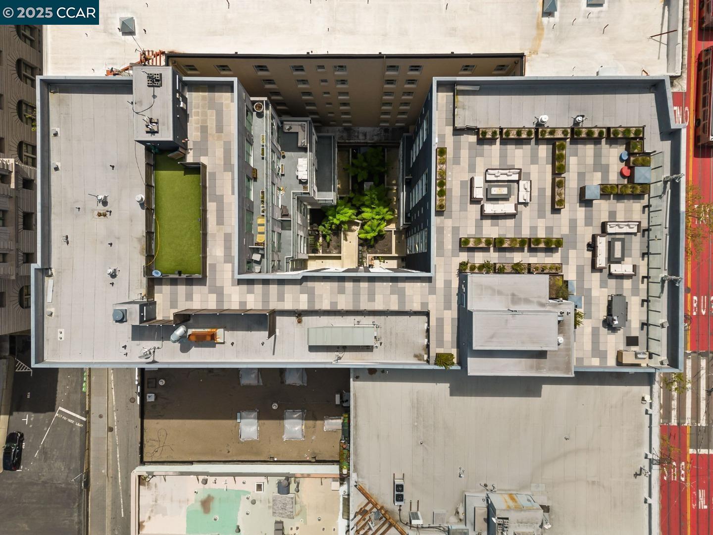 Detail Gallery Image 8 of 15 For 1075 Market St #713,  San Francisco,  CA 94103 - 2 Beds | 2 Baths