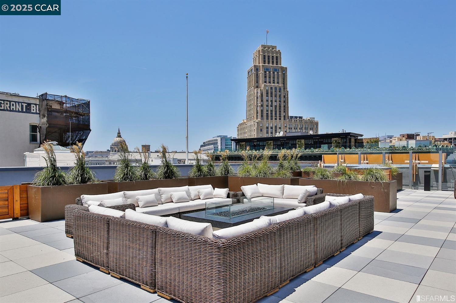 Detail Gallery Image 9 of 15 For 1075 Market St #713,  San Francisco,  CA 94103 - 2 Beds | 2 Baths