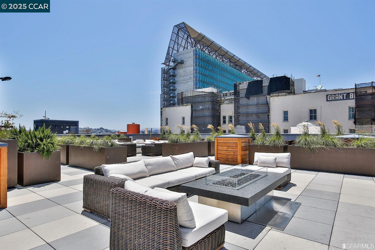 Detail Gallery Image 10 of 15 For 1075 Market St #713,  San Francisco,  CA 94103 - 2 Beds | 2 Baths