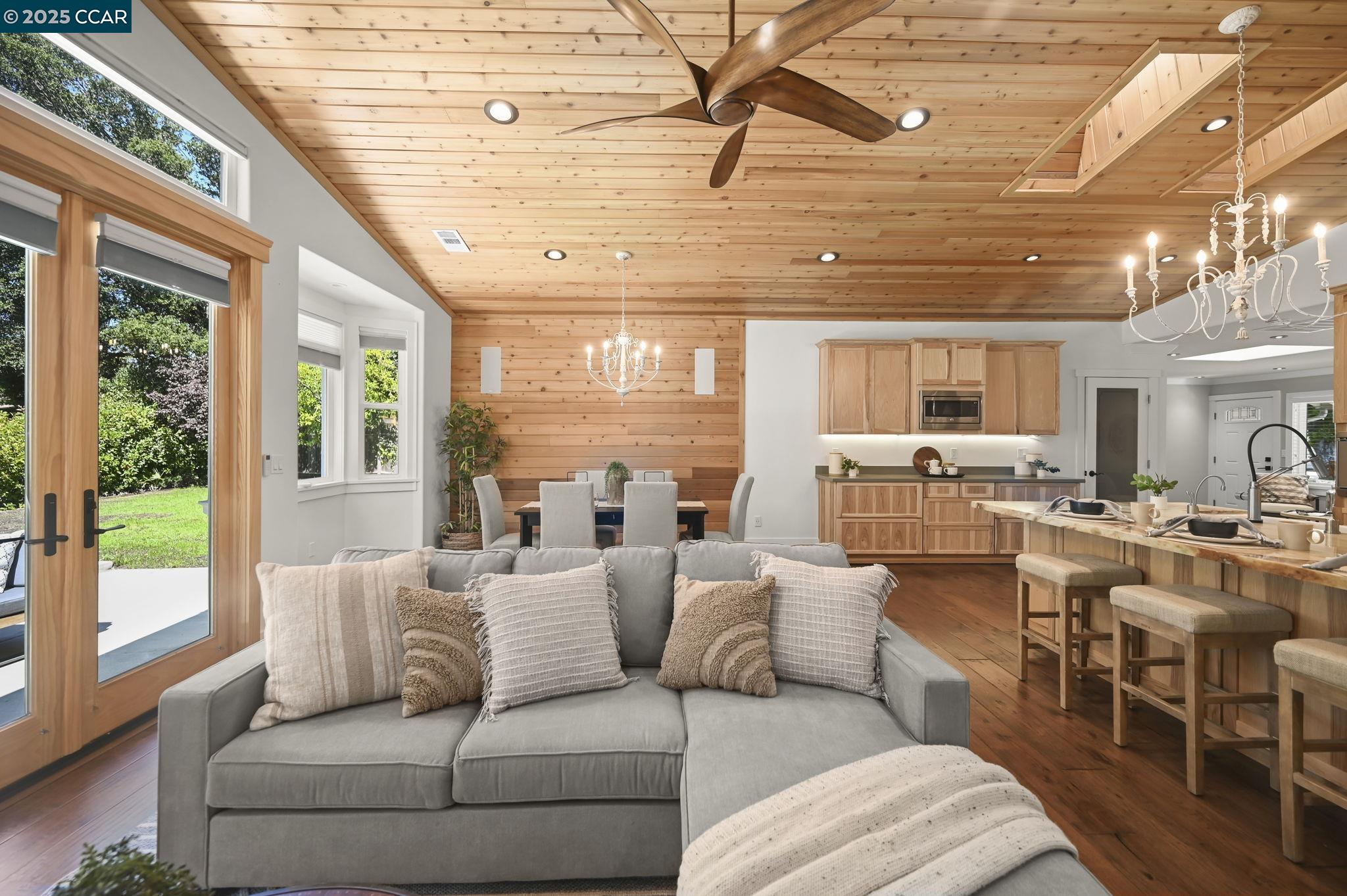 Detail Gallery Image 21 of 60 For 1772 Ruth Dr, Pleasant Hill,  CA 94523 - 4 Beds | 2 Baths
