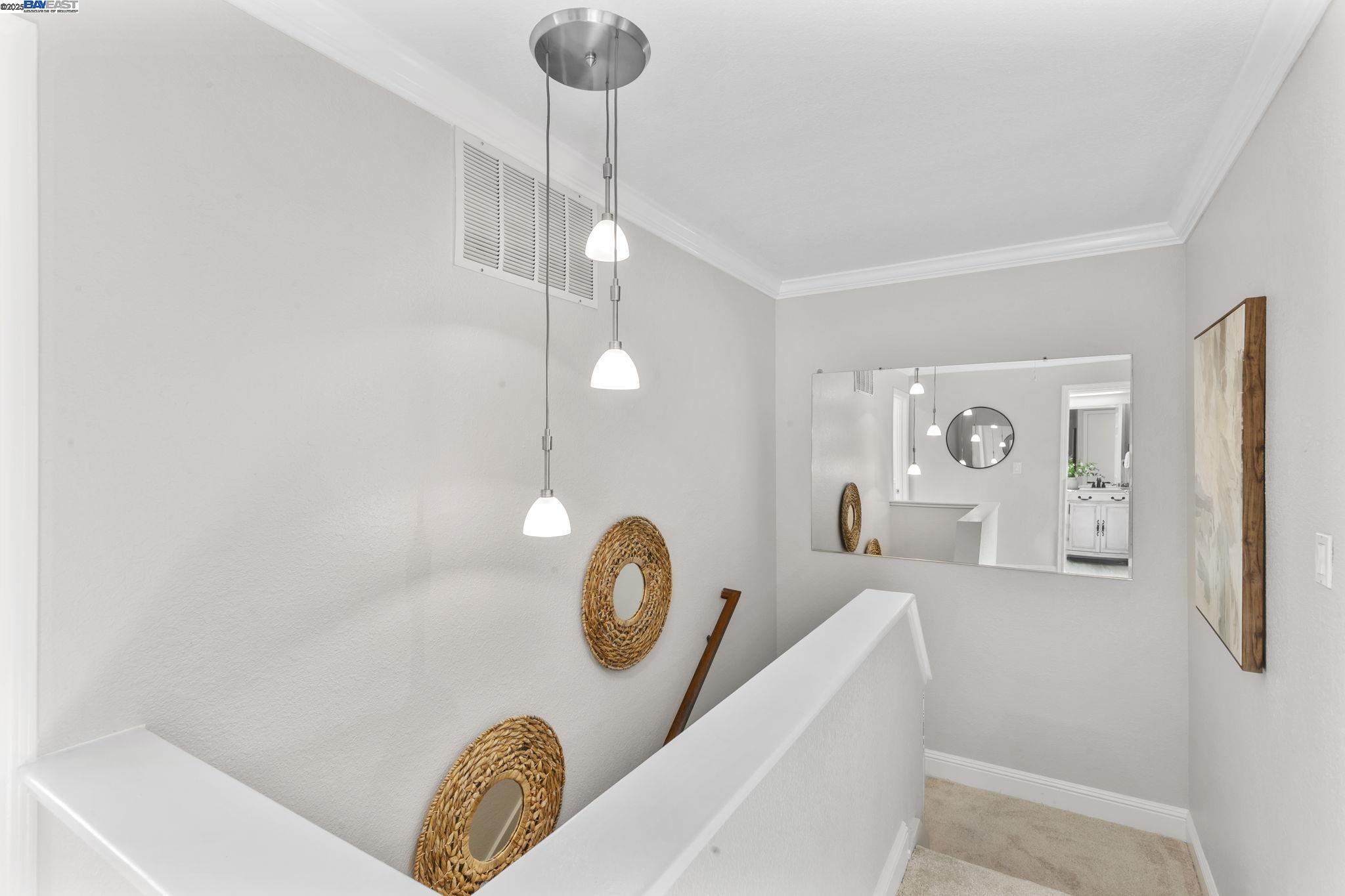 Detail Gallery Image 20 of 48 For 215 Mavis Dr, Pleasanton,  CA 94566 - 3 Beds | 2/1 Baths