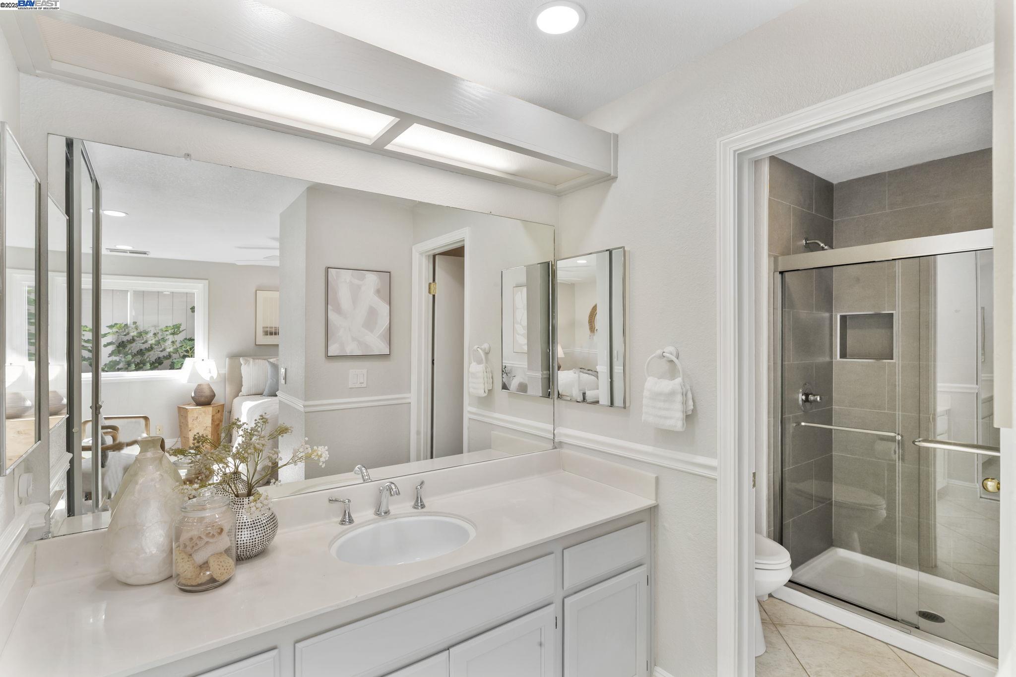 Detail Gallery Image 24 of 48 For 215 Mavis Dr, Pleasanton,  CA 94566 - 3 Beds | 2/1 Baths