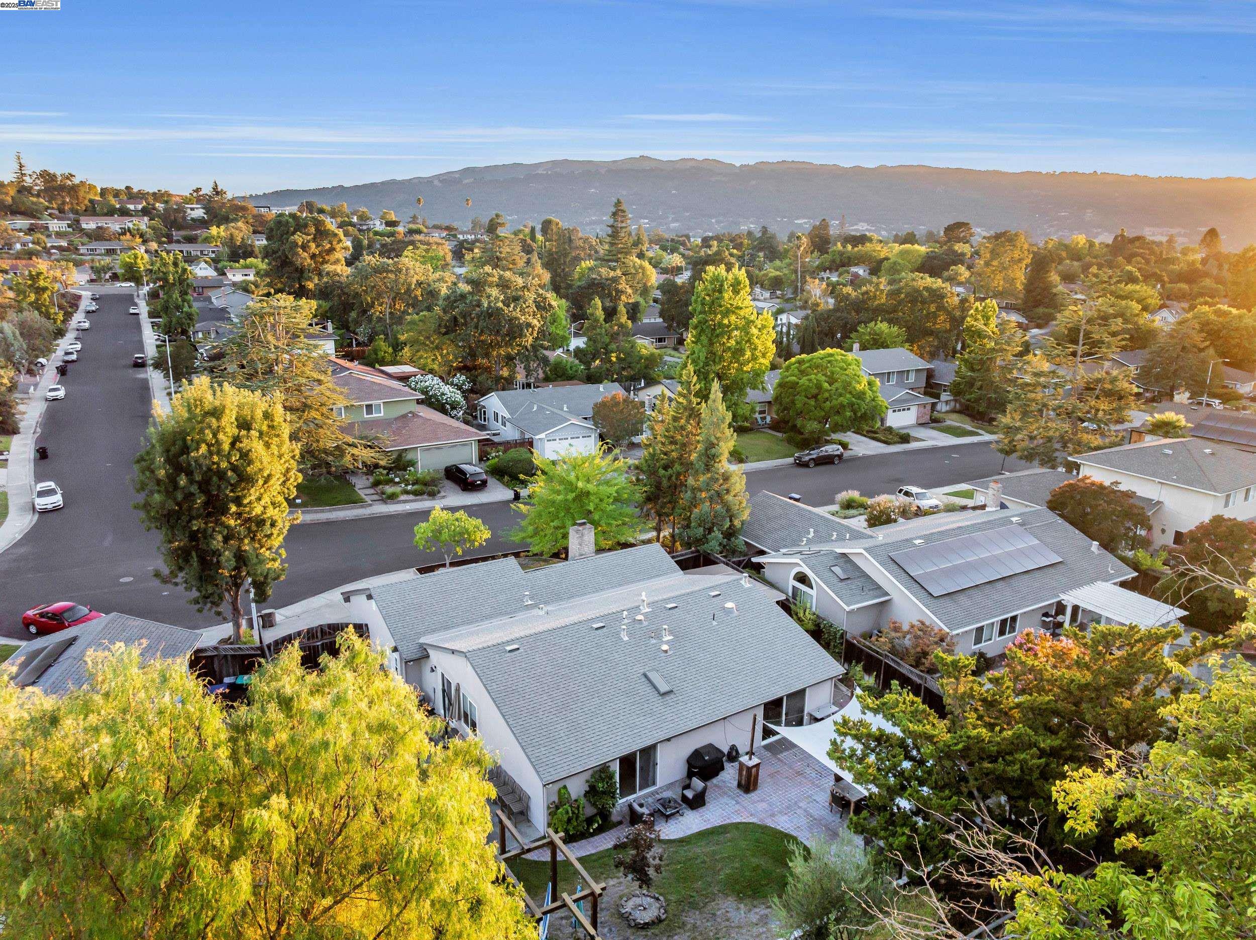 Detail Gallery Image 36 of 40 For 786 Bonita Ave, Pleasanton,  CA 94566 - 4 Beds | 2 Baths