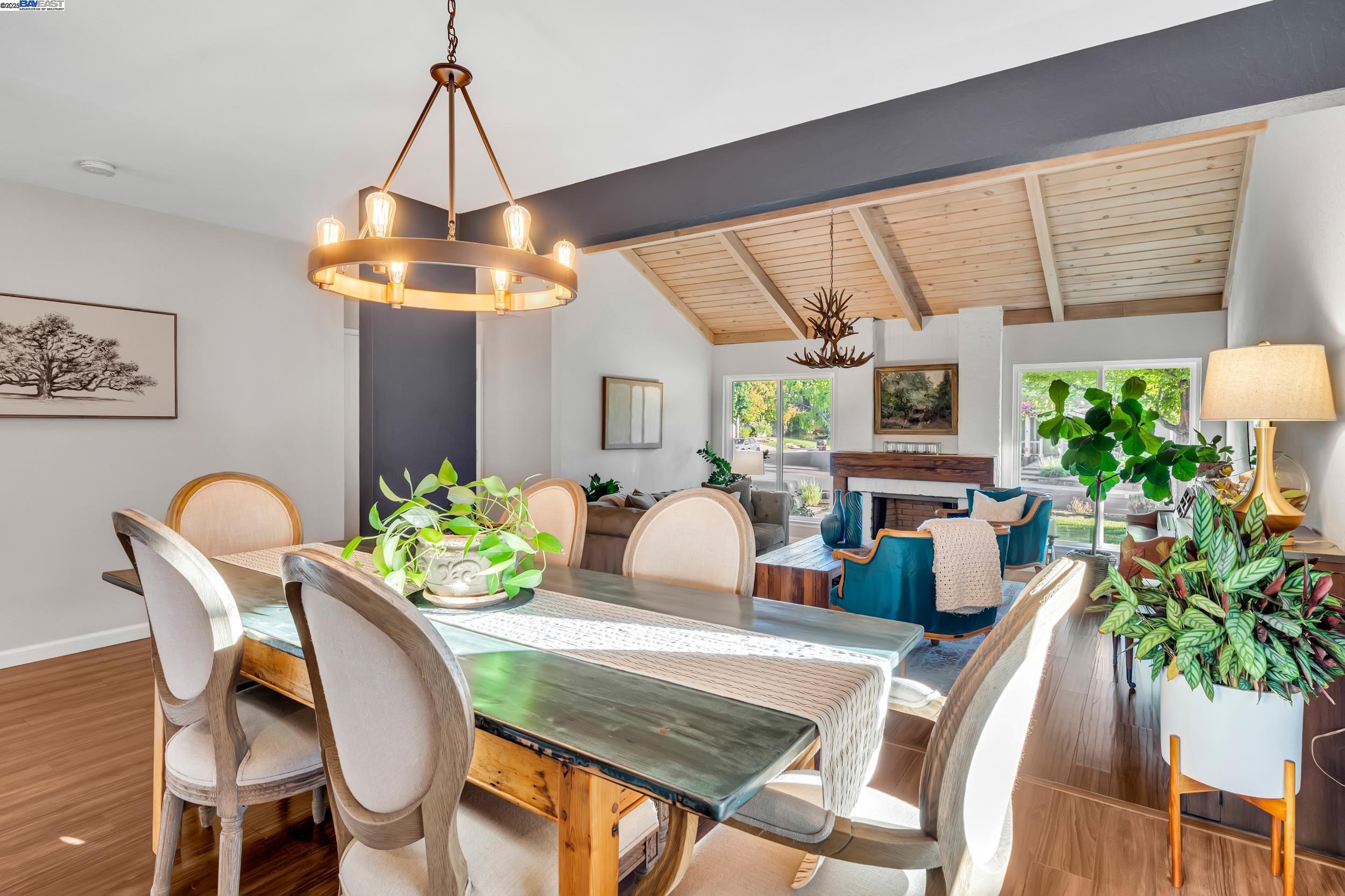 Detail Gallery Image 9 of 40 For 786 Bonita Ave, Pleasanton,  CA 94566 - 4 Beds | 2 Baths