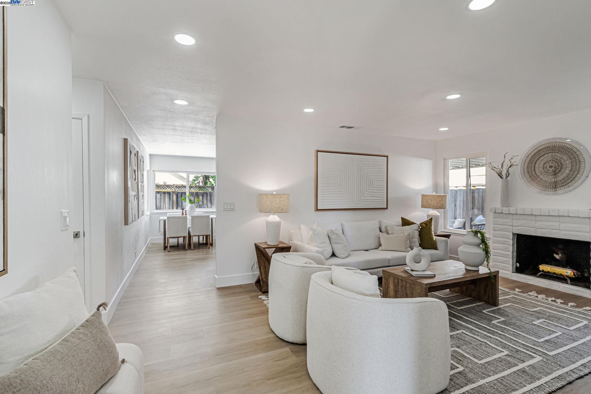Detail Gallery Image 3 of 19 For 7060 via Anacapa, San Jose,  CA 95139 - 3 Beds | 2 Baths