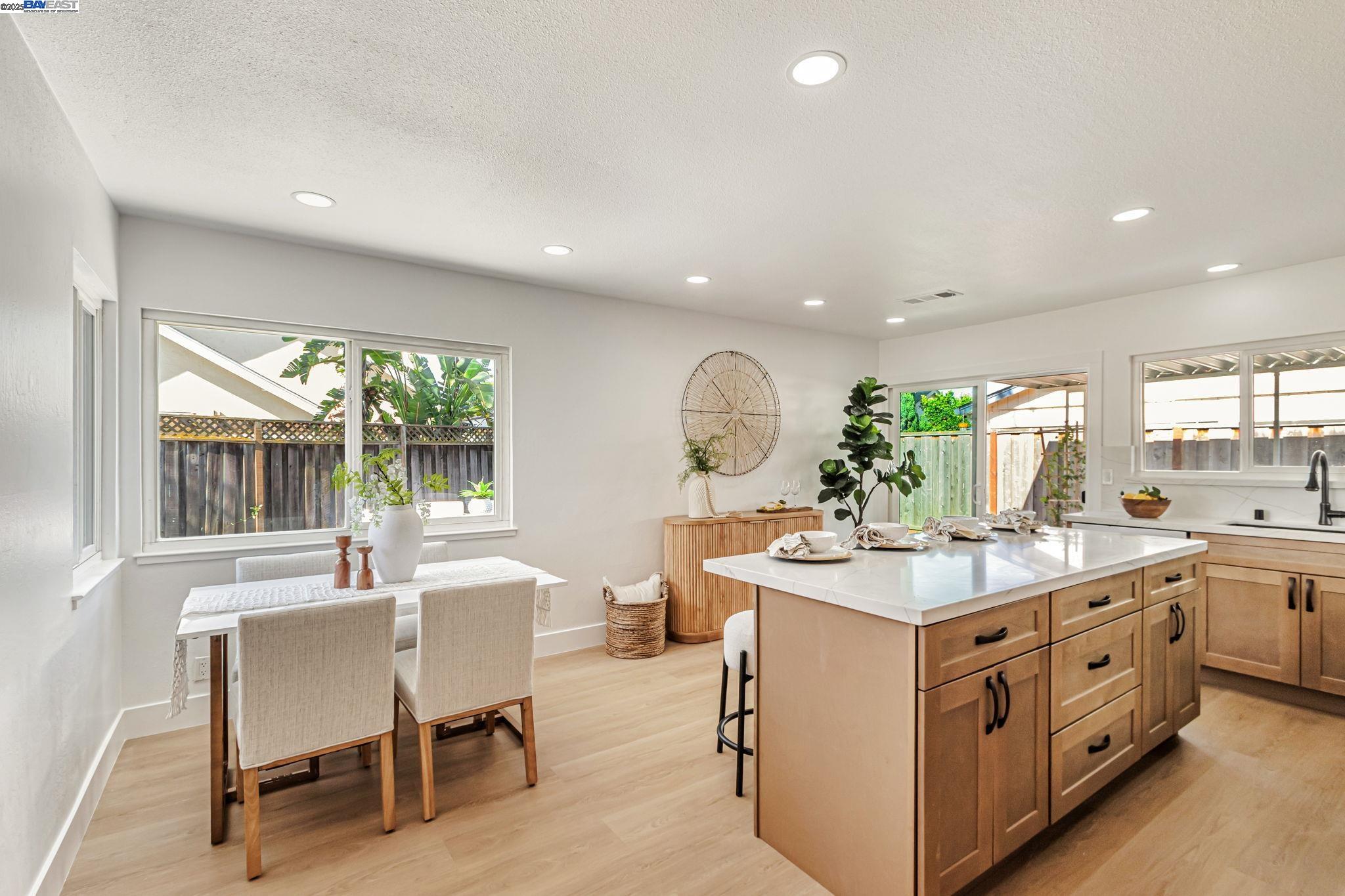 Detail Gallery Image 8 of 19 For 7060 via Anacapa, San Jose,  CA 95139 - 3 Beds | 2 Baths
