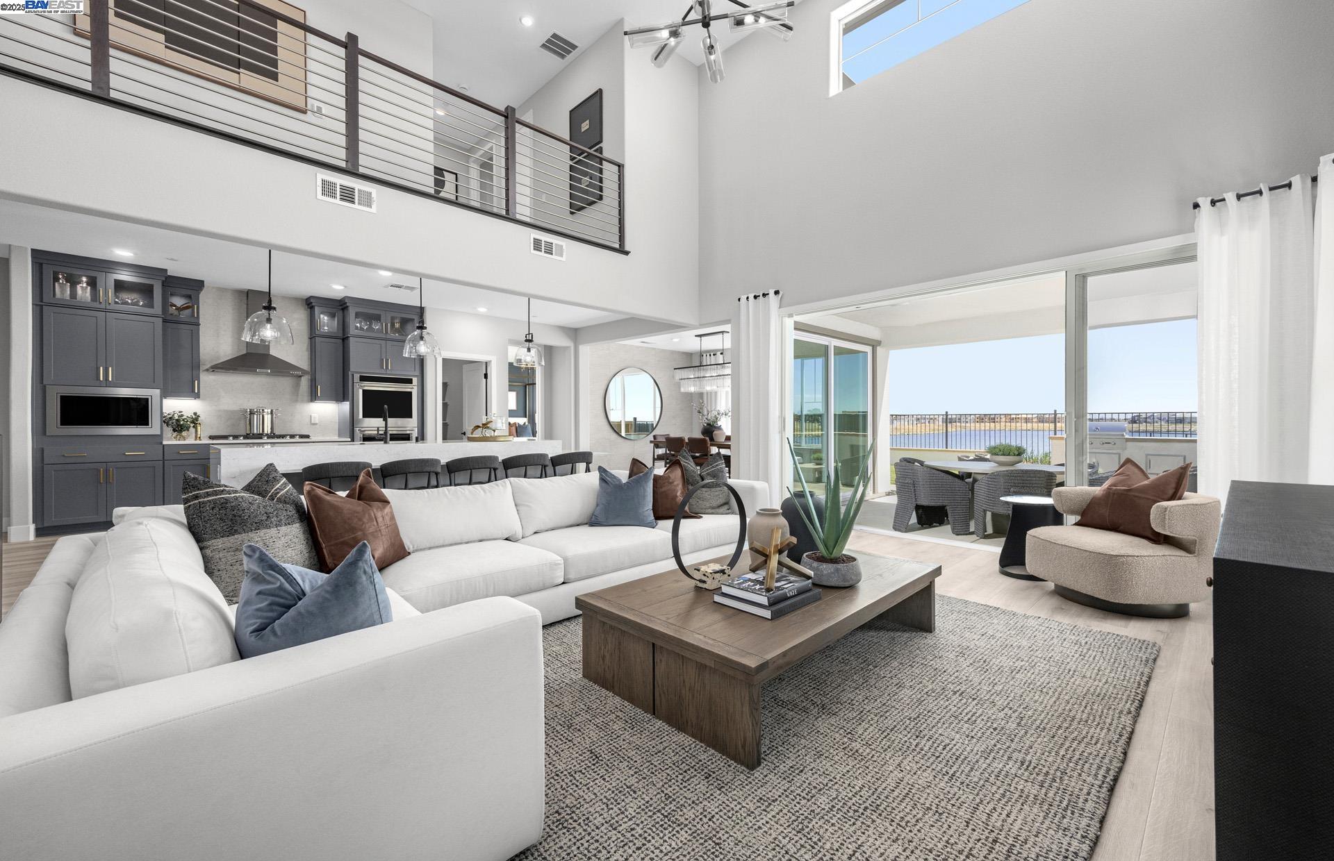 Detail Gallery Image 14 of 22 For 17196 Brightwood Avenue, Lathrop,  CA 95330 - 6 Beds | 4 Baths