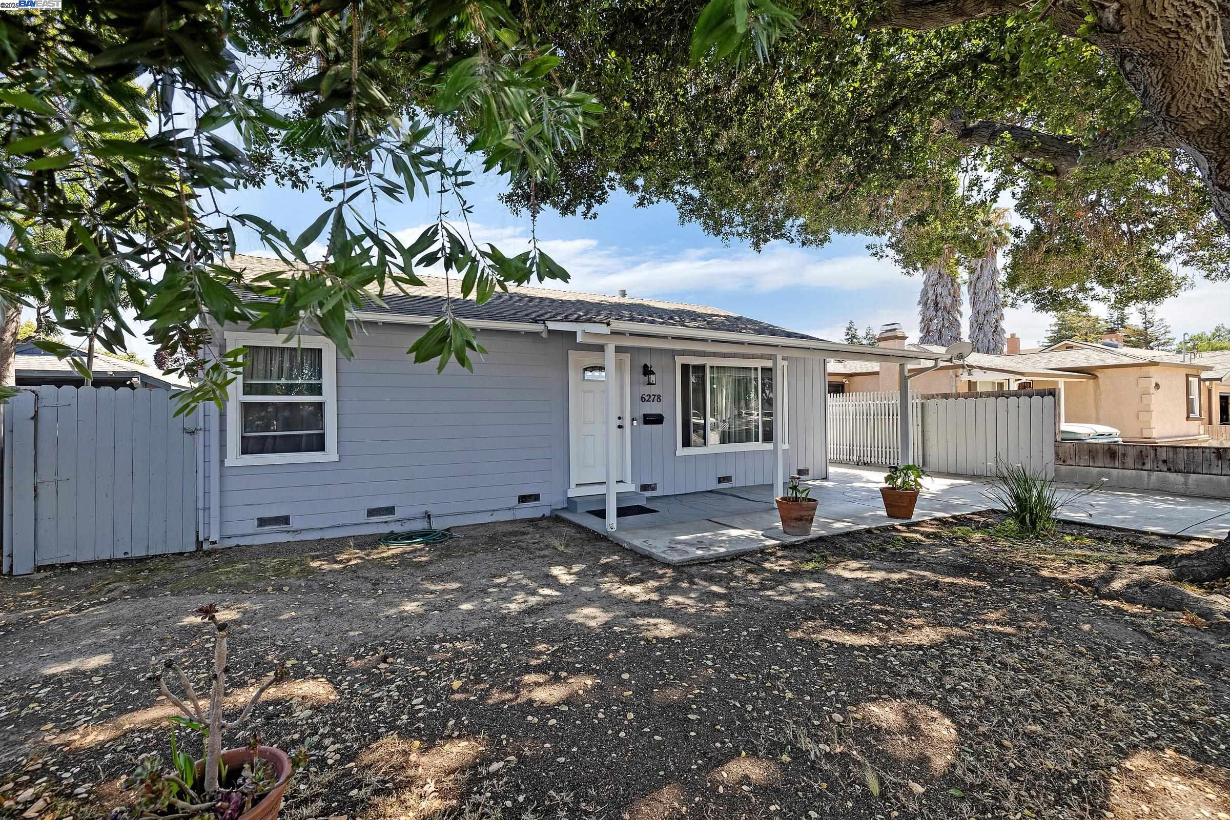 Detail Gallery Image 3 of 31 For 6278 Dairy Ave, Newark,  CA 94560 - 2 Beds | 1 Baths