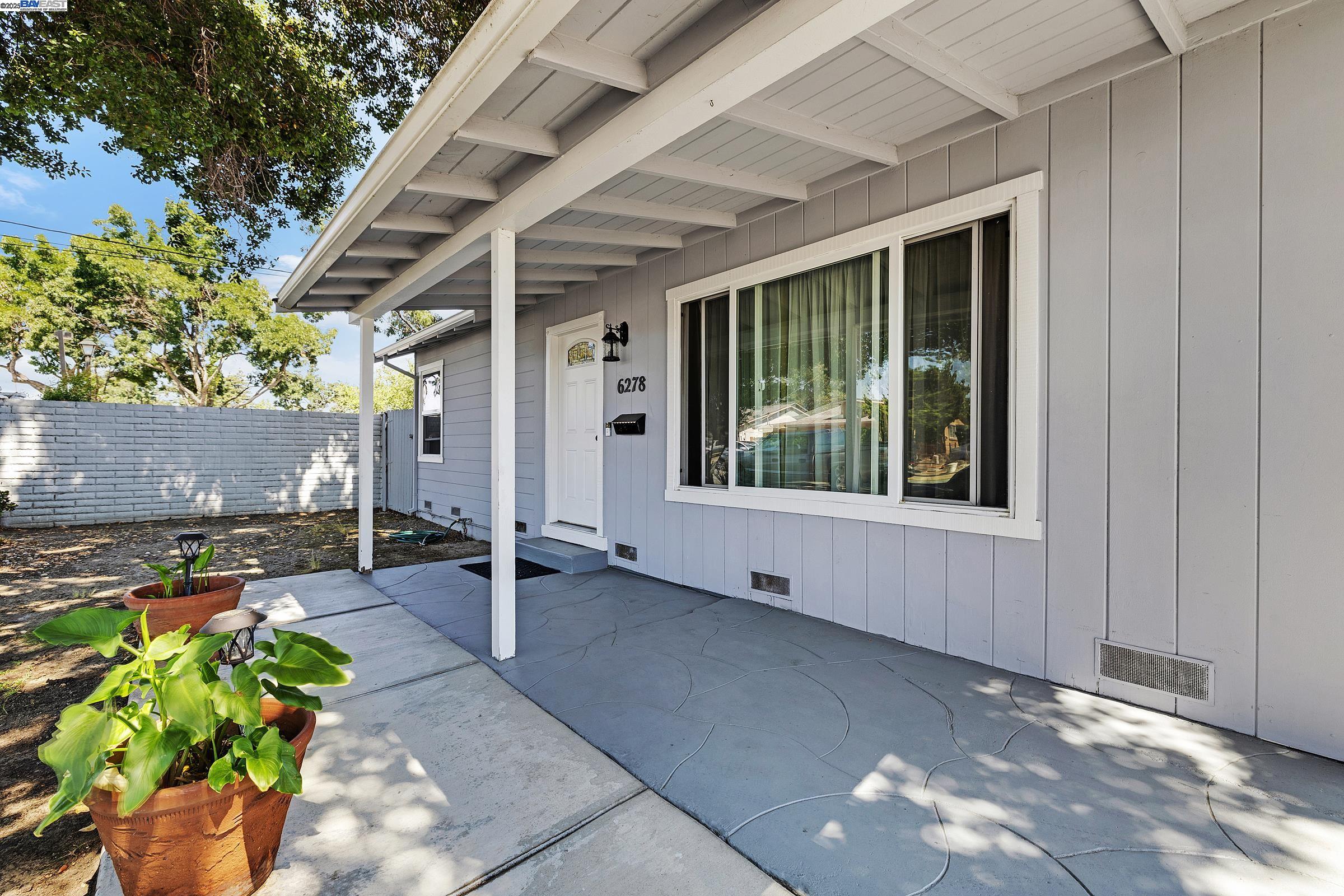 Detail Gallery Image 4 of 31 For 6278 Dairy Ave, Newark,  CA 94560 - 2 Beds | 1 Baths