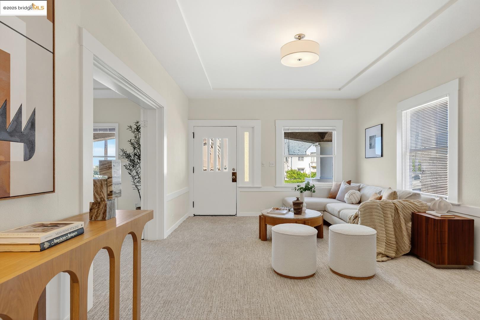 Detail Gallery Image 6 of 42 For 3622 Emerson St, Oakland,  CA 94610 - – Beds | – Baths