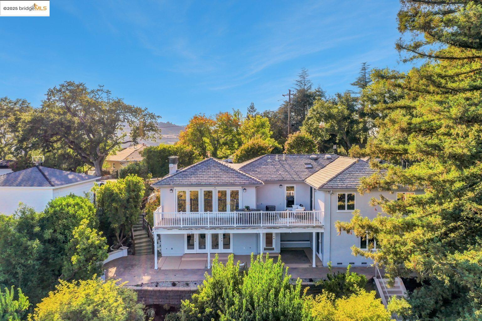 Detail Gallery Image 46 of 51 For 15 Los Dedos Road, Orinda,  CA 94563 - 4 Beds | 3/1 Baths