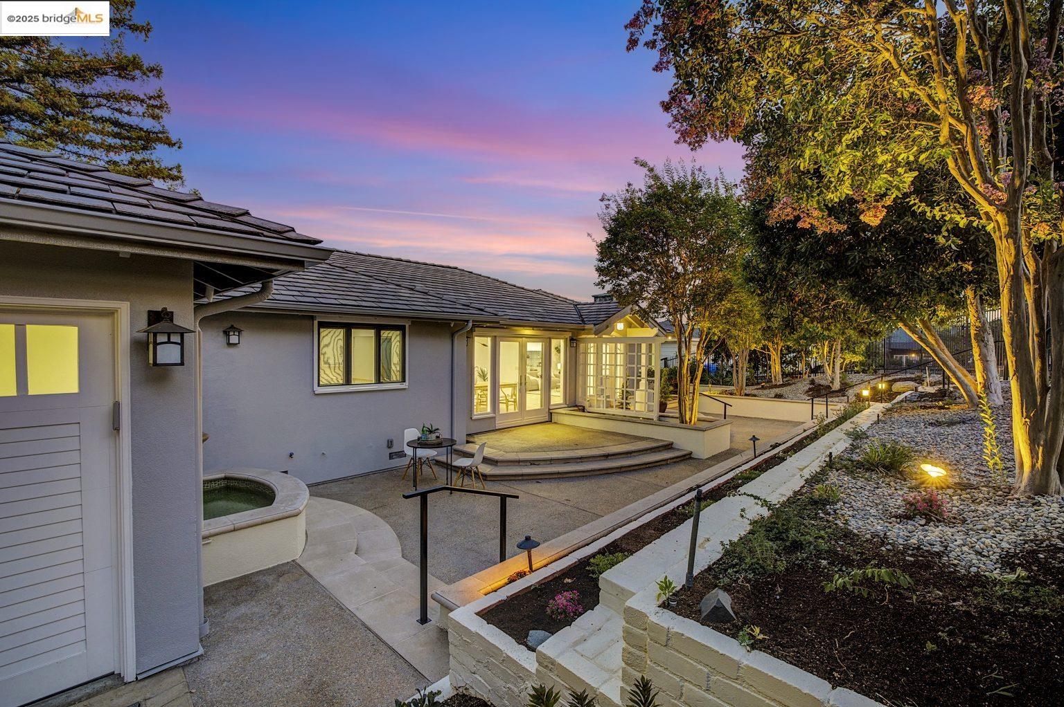 Detail Gallery Image 50 of 51 For 15 Los Dedos Road, Orinda,  CA 94563 - 4 Beds | 3/1 Baths