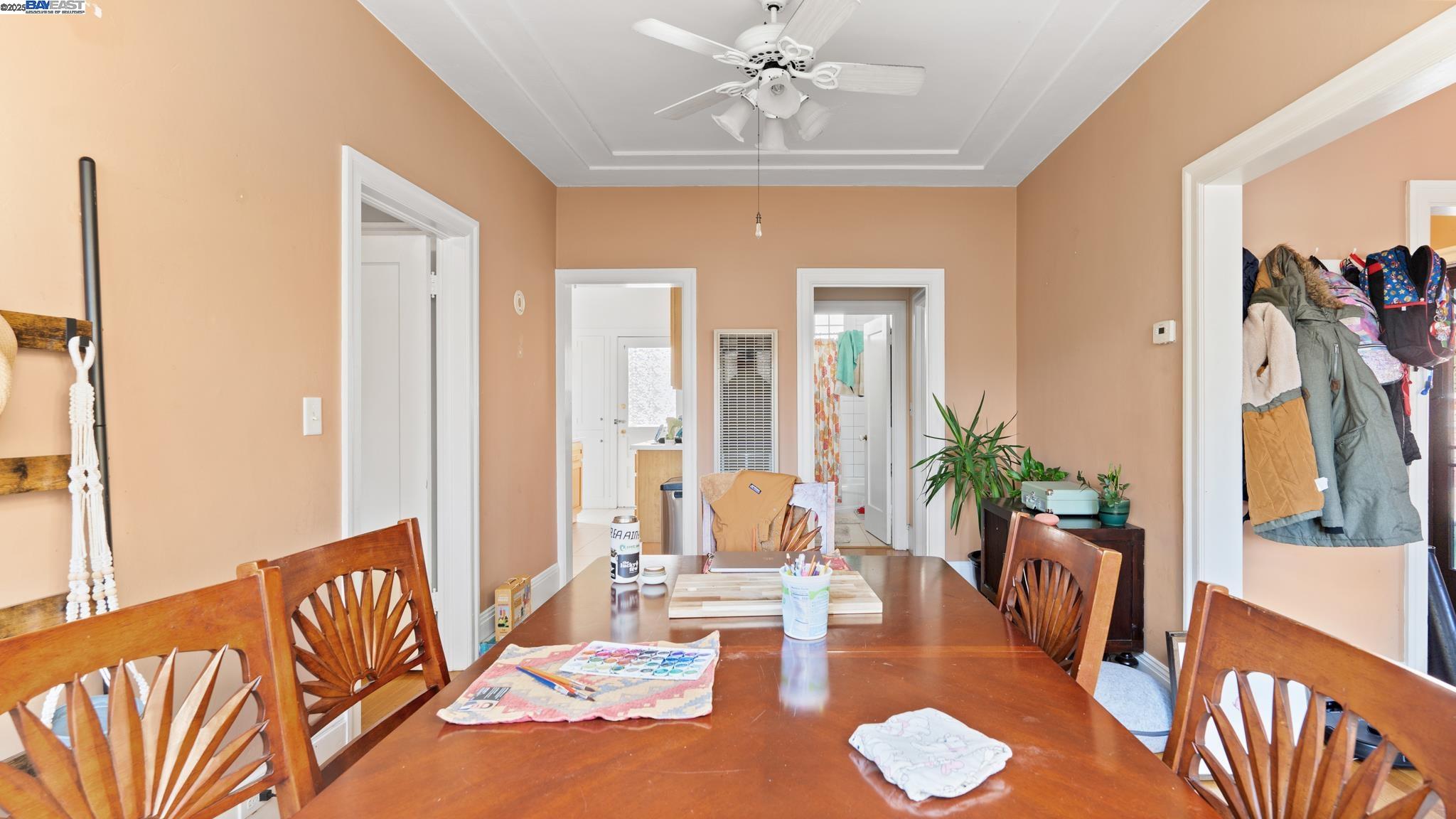 Detail Gallery Image 11 of 43 For 1621 E 38th St, Oakland,  CA 94602 - – Beds | – Baths