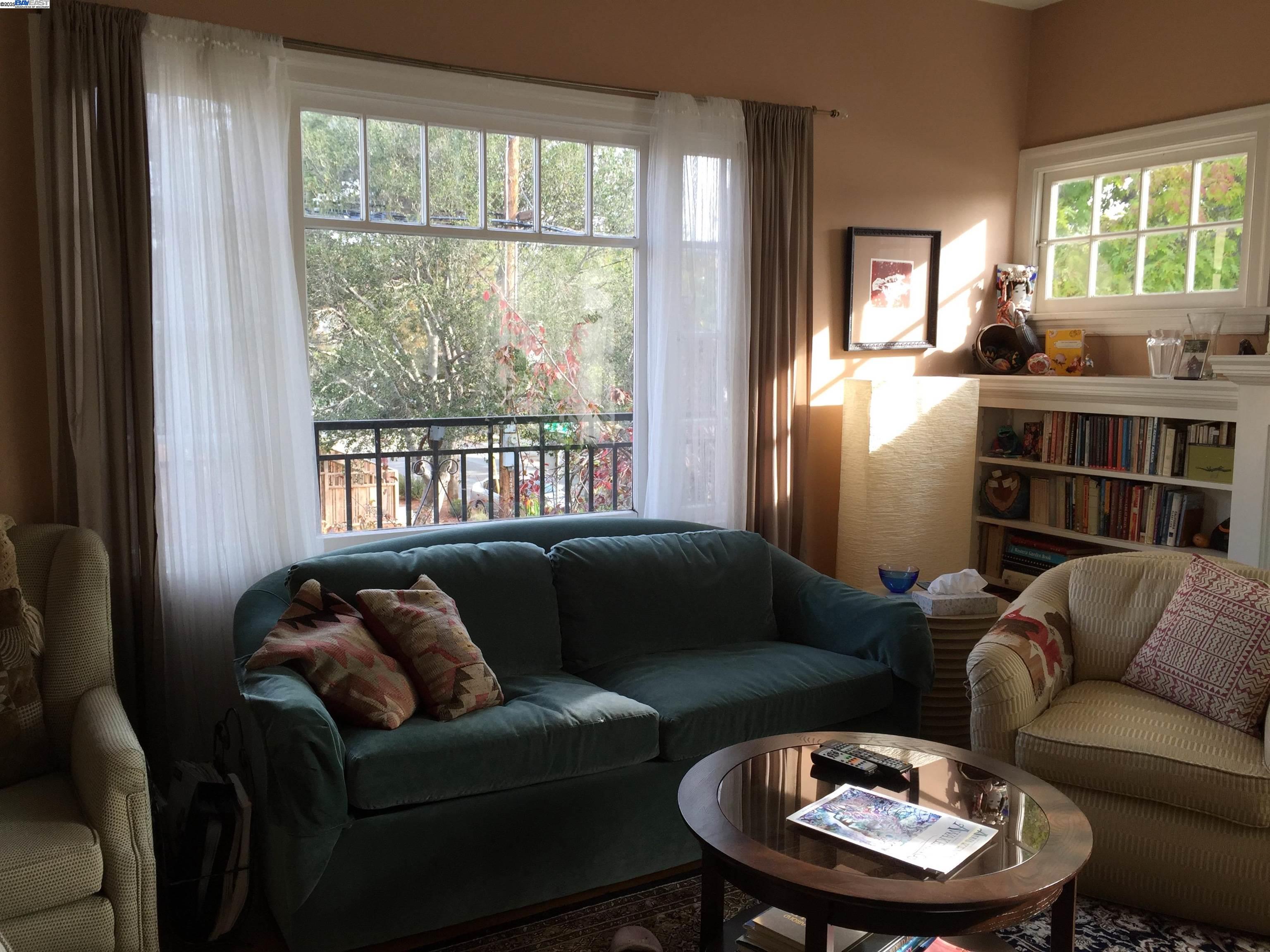 Detail Gallery Image 16 of 43 For 1621 E 38th St, Oakland,  CA 94602 - – Beds | – Baths