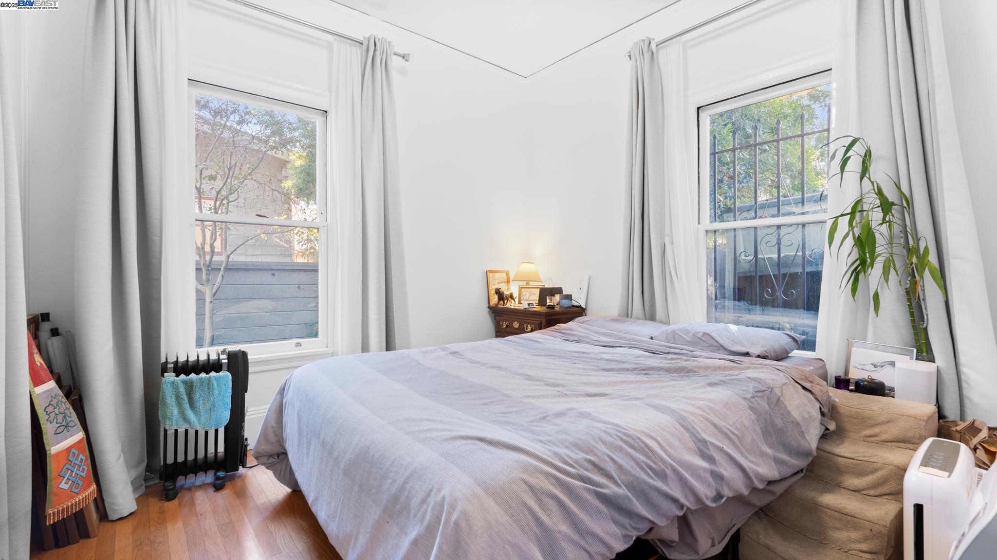 Detail Gallery Image 28 of 43 For 1621 E 38th St, Oakland,  CA 94602 - – Beds | – Baths
