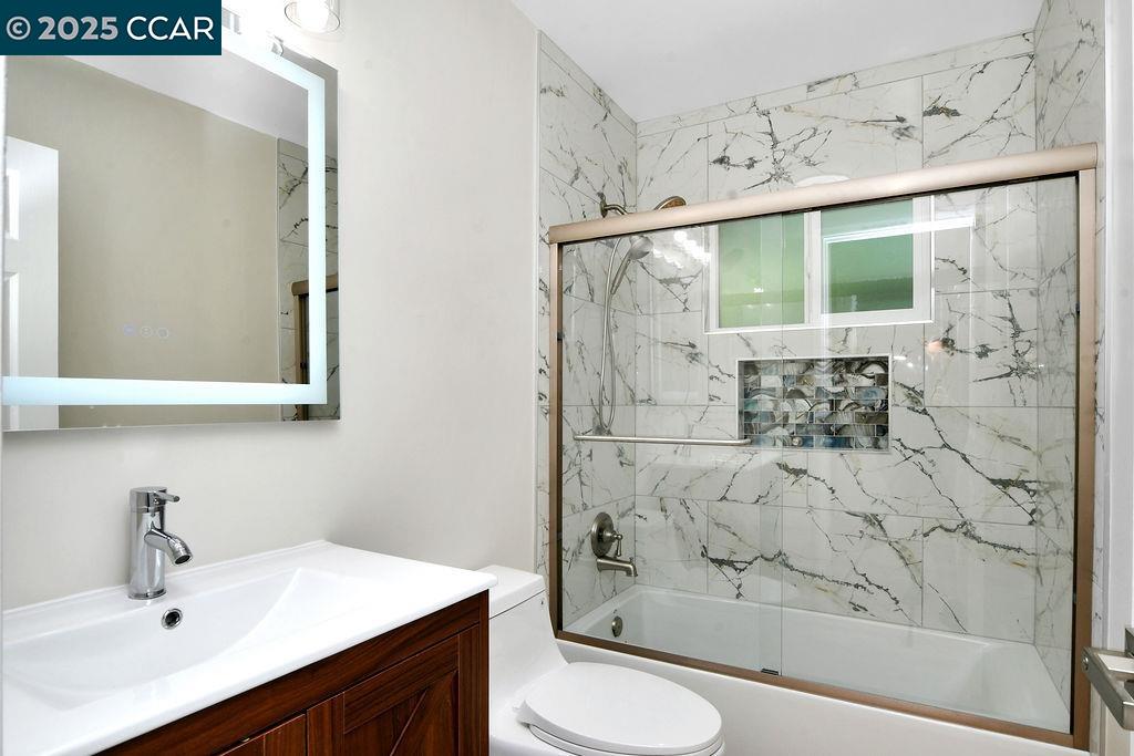 Detail Gallery Image 15 of 22 For 2317 Wright Ave, Pinole,  CA 94564 - 3 Beds | 1 Baths