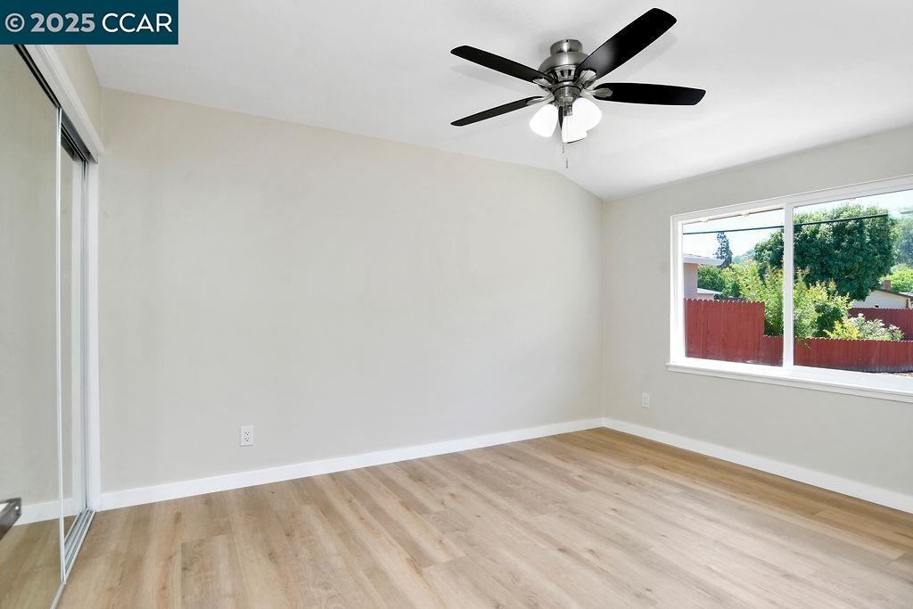 Detail Gallery Image 10 of 22 For 2317 Wright Ave, Pinole,  CA 94564 - 3 Beds | 1 Baths