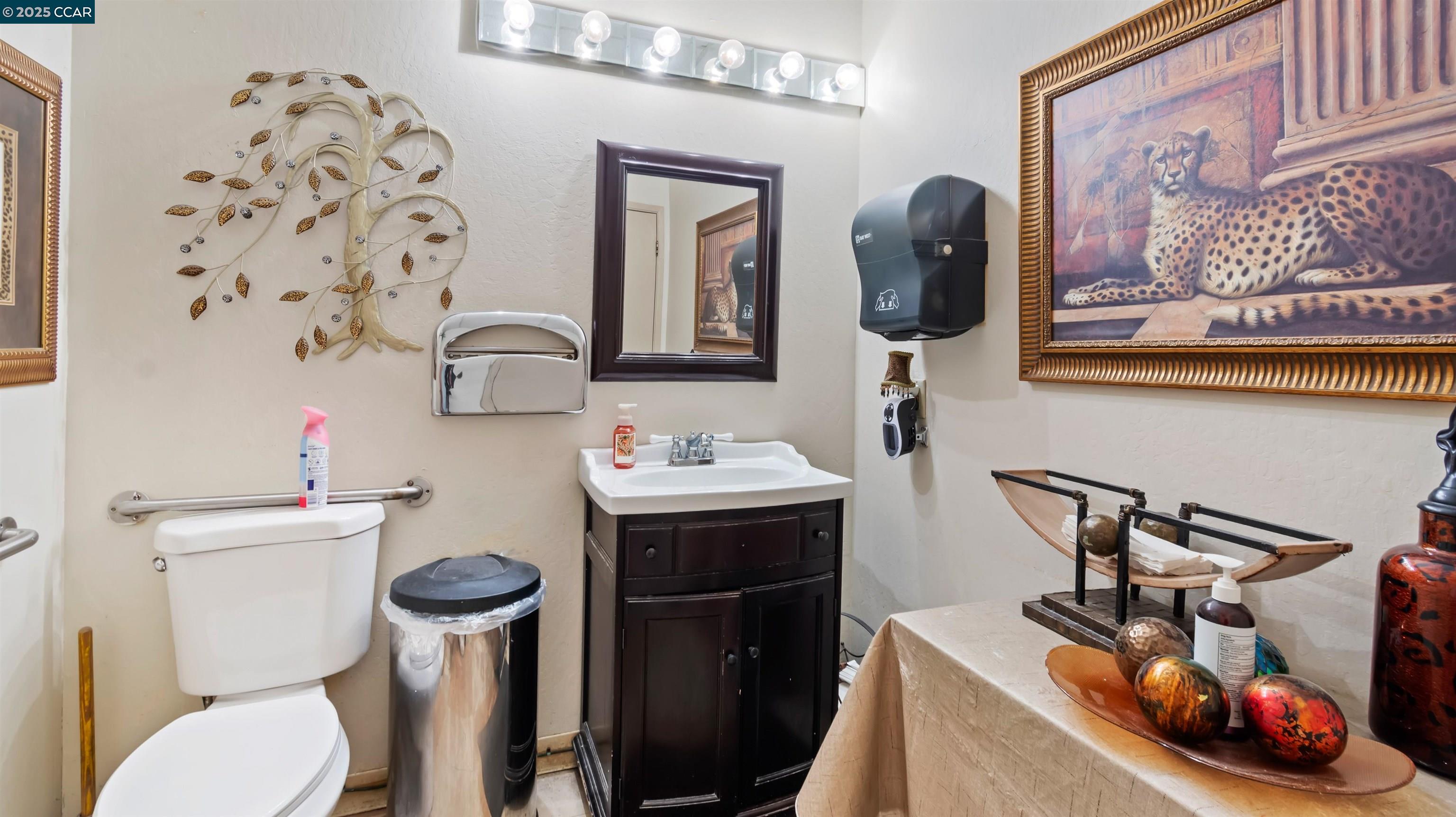 Detail Gallery Image 16 of 31 For 4156 Railroad Ave, Pittsburg,  CA 94565 - – Beds | – Baths