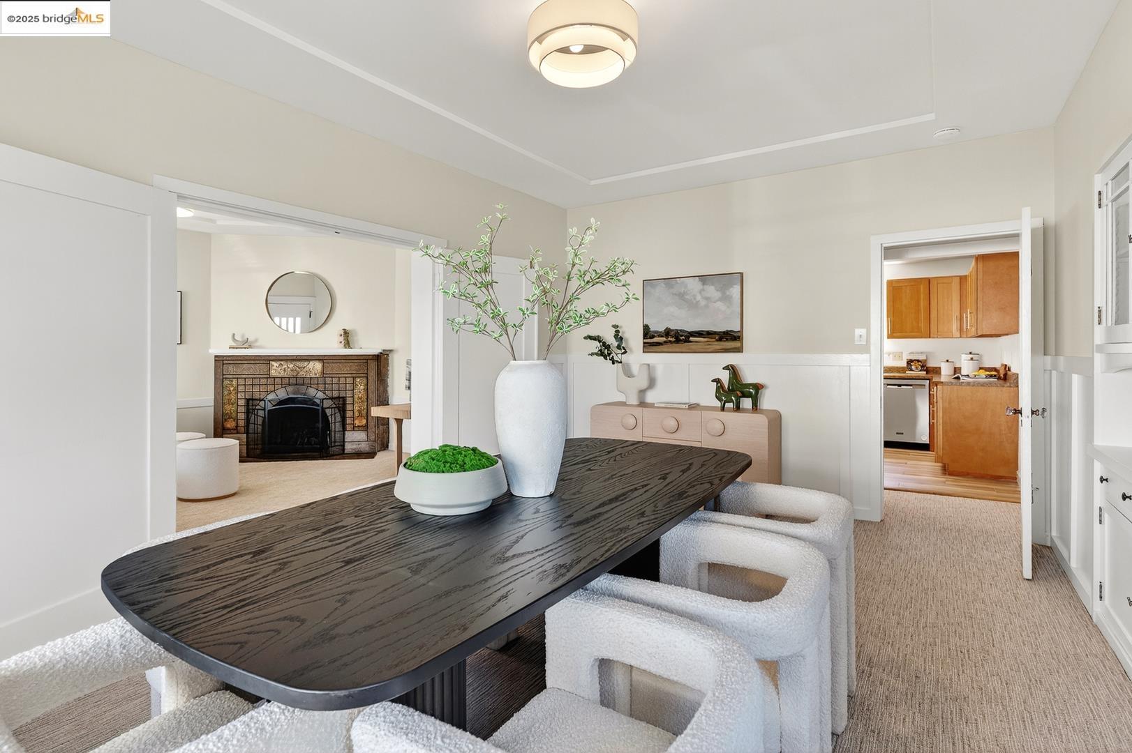 Detail Gallery Image 14 of 43 For 3622 Emerson St, Oakland,  CA 94610 - 5 Beds | 3 Baths