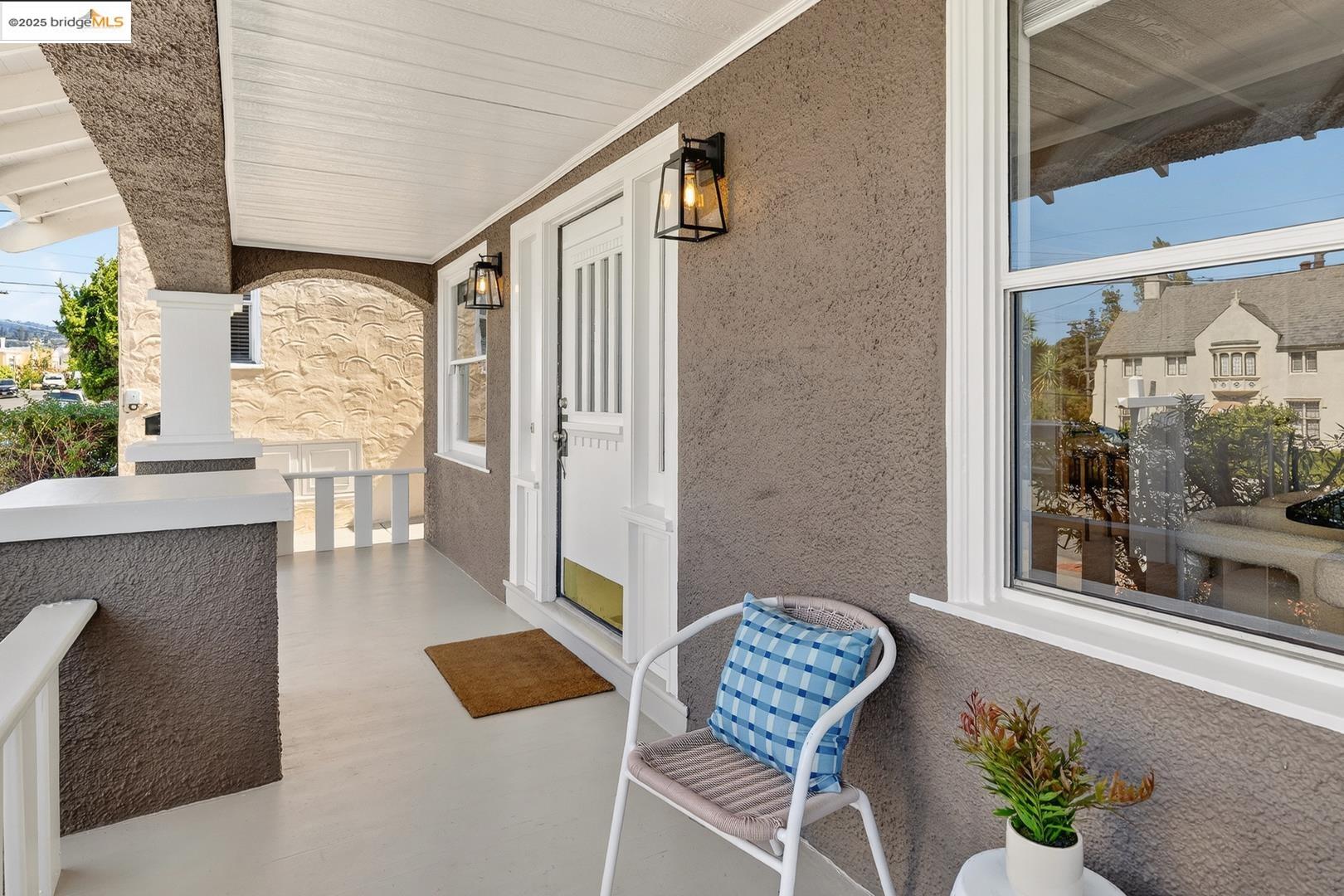 Detail Gallery Image 40 of 43 For 3622 Emerson St, Oakland,  CA 94610 - 5 Beds | 3 Baths