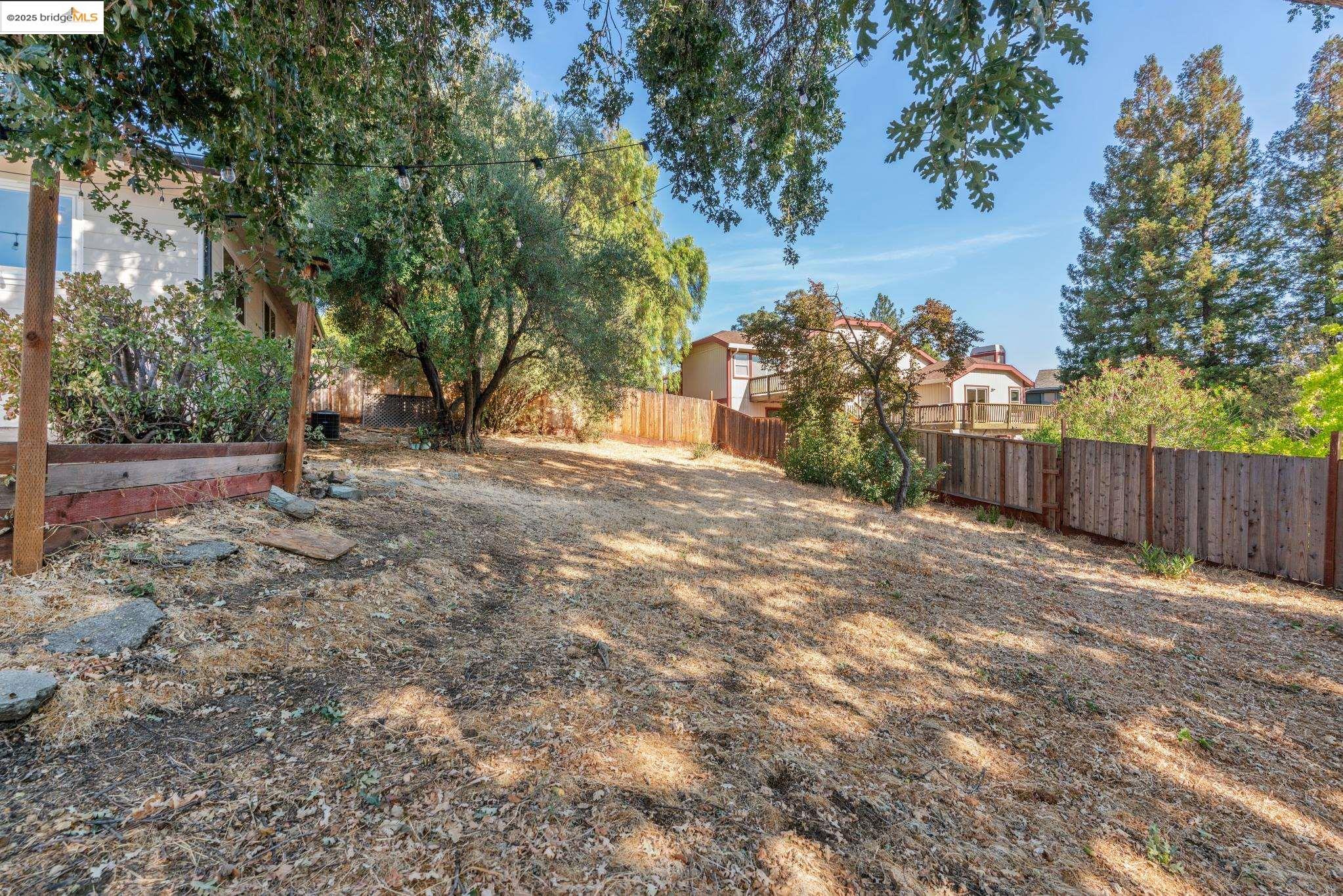 Detail Gallery Image 30 of 33 For 4055 Kimberly Pl, Concord,  CA 94521 - 3 Beds | 1/1 Baths