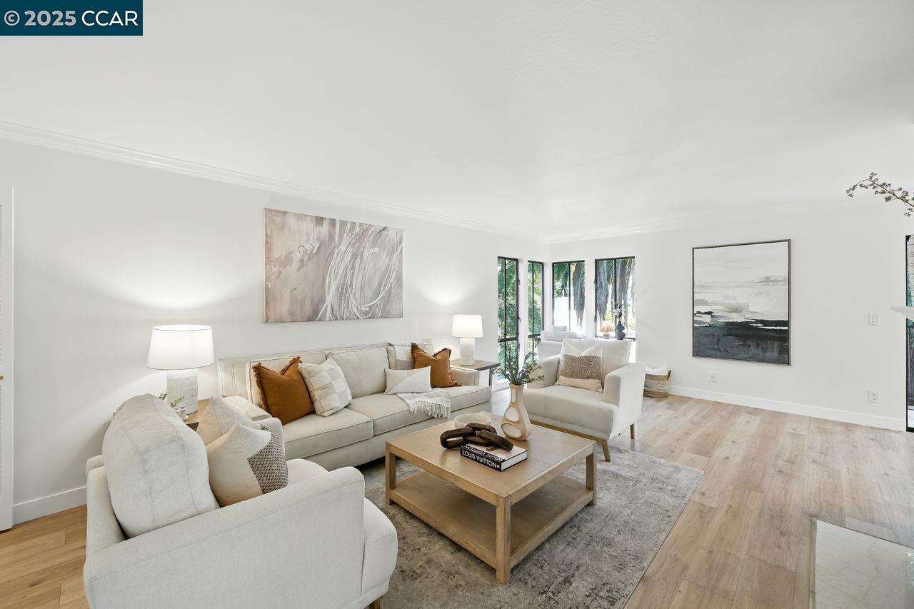 Photo #4: 41110412 Listing 