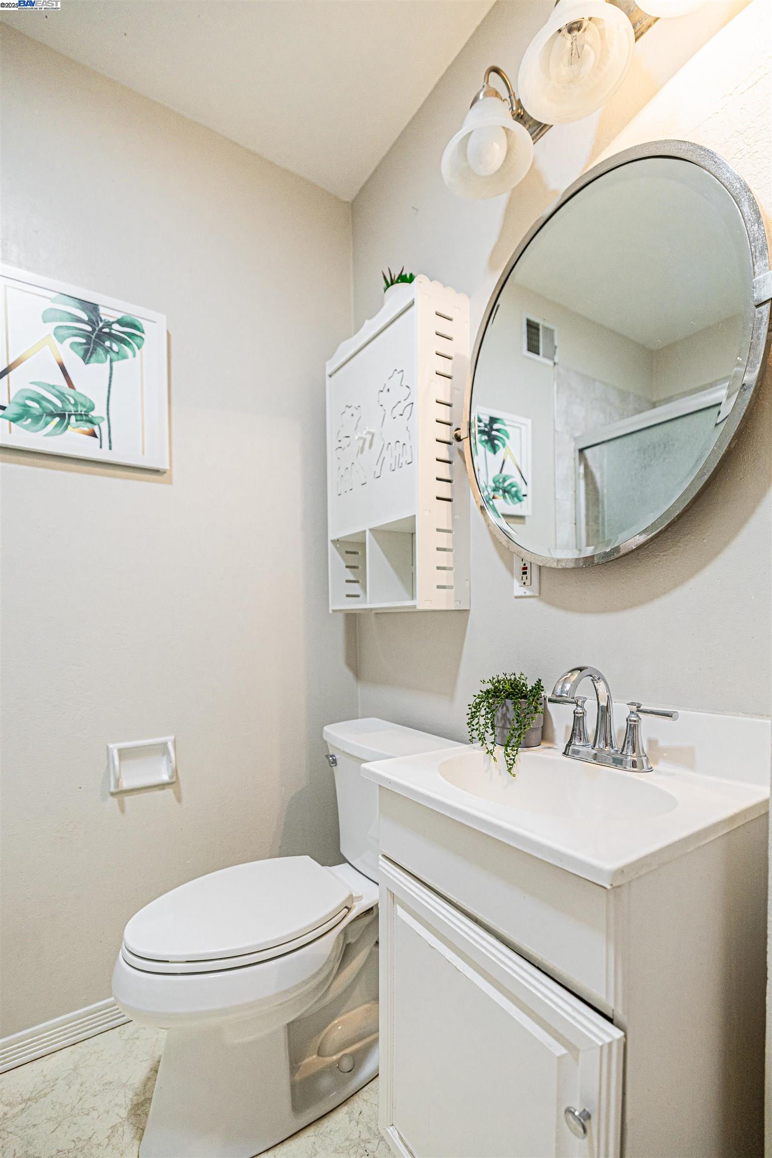 Detail Gallery Image 15 of 26 For 44 Duke Way, Pleasant Hill,  CA 94523 - 3 Beds | 2 Baths