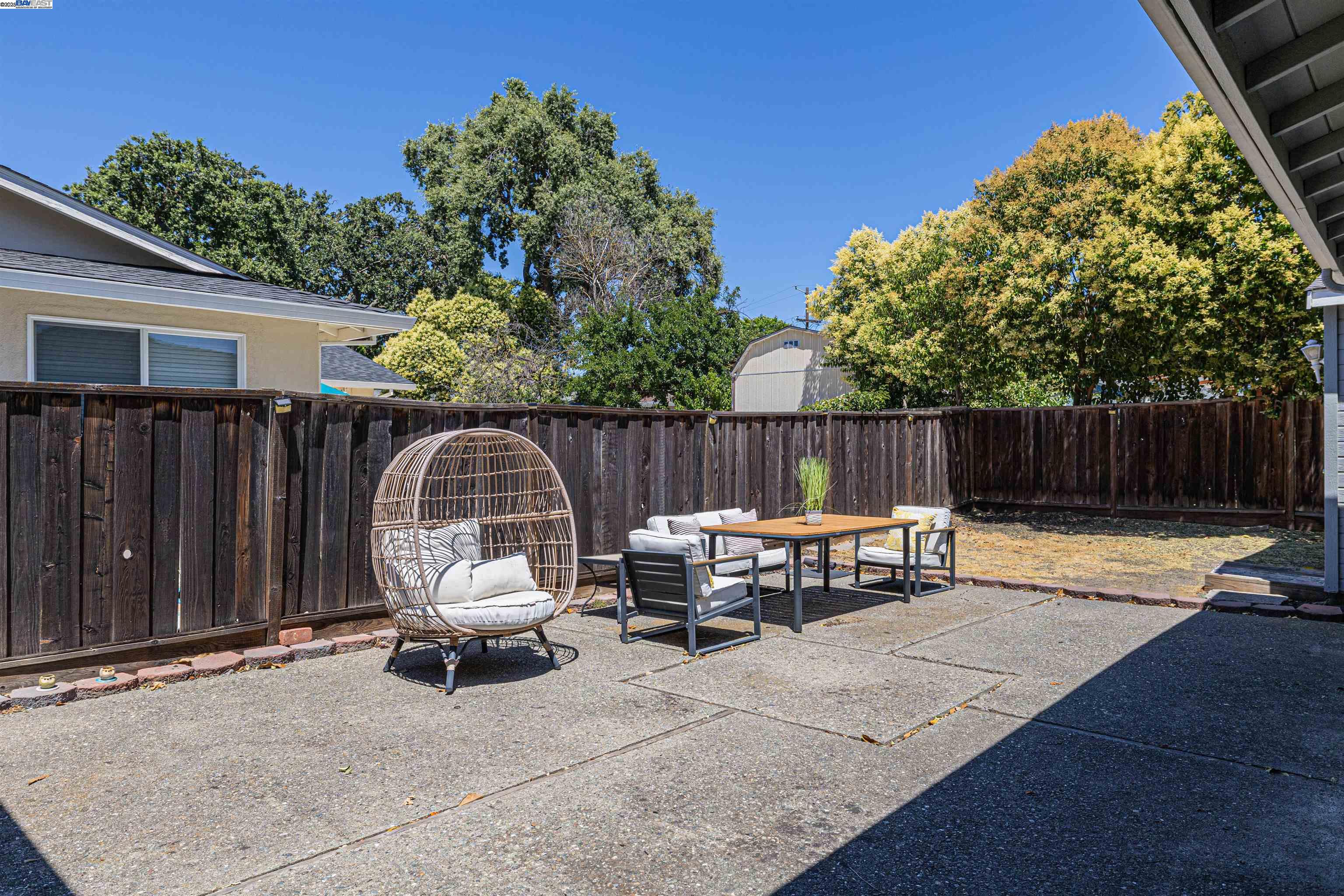 Detail Gallery Image 25 of 26 For 44 Duke Way, Pleasant Hill,  CA 94523 - 3 Beds | 2 Baths