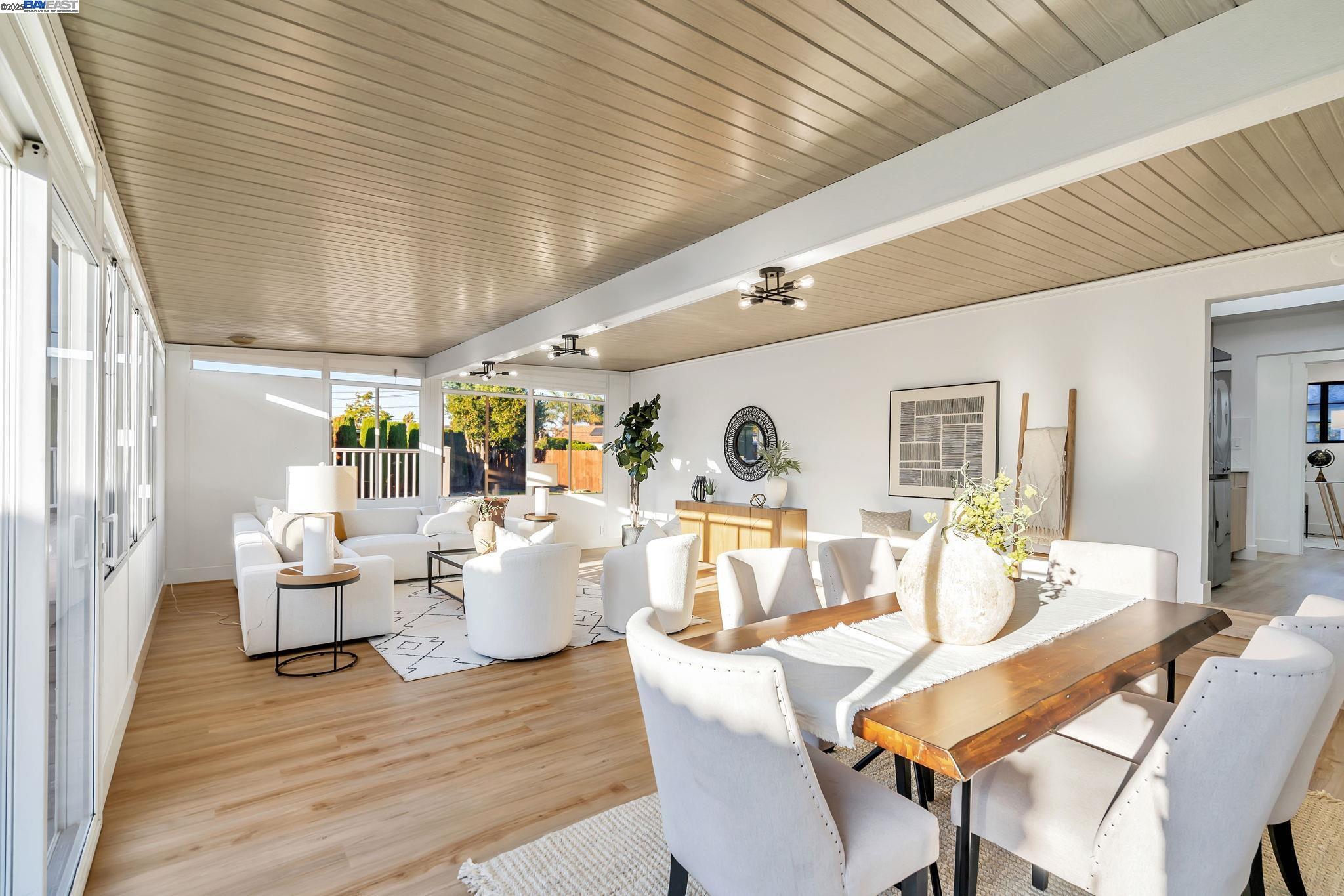 Detail Gallery Image 14 of 34 For 1575 via Lucas, San Lorenzo,  CA 94580 - 4 Beds | 3 Baths