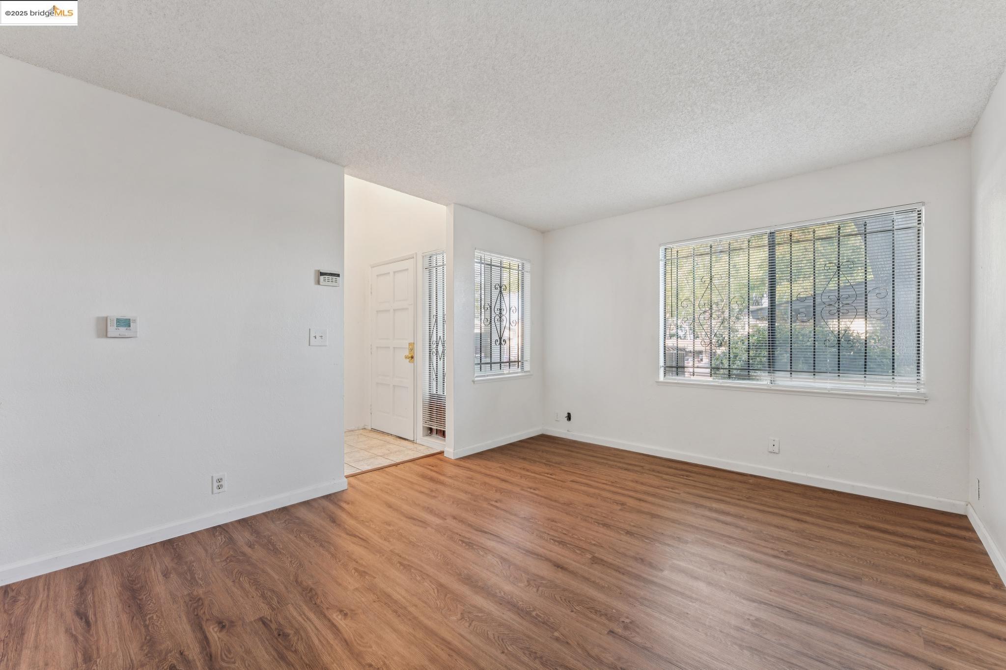 Photo #7: 41110416 Listing: Photo #7