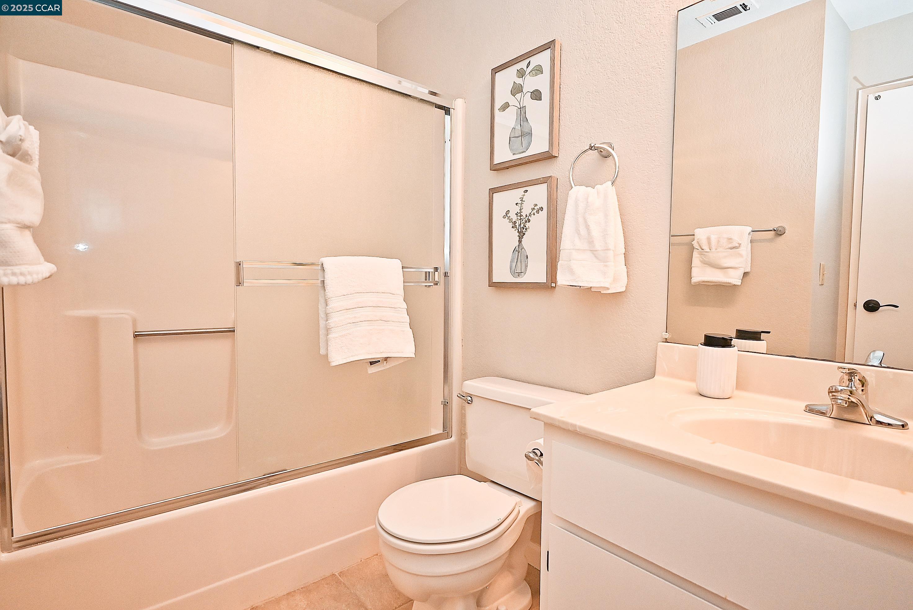 Photo #22: 41110417 Listing: Photo #22