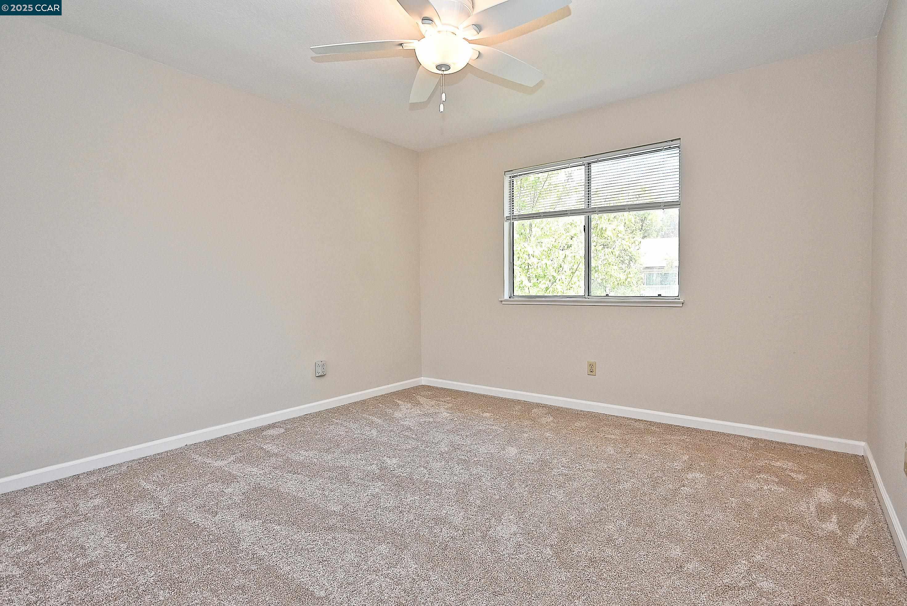 Photo #24: 41110417 Listing: Photo #24