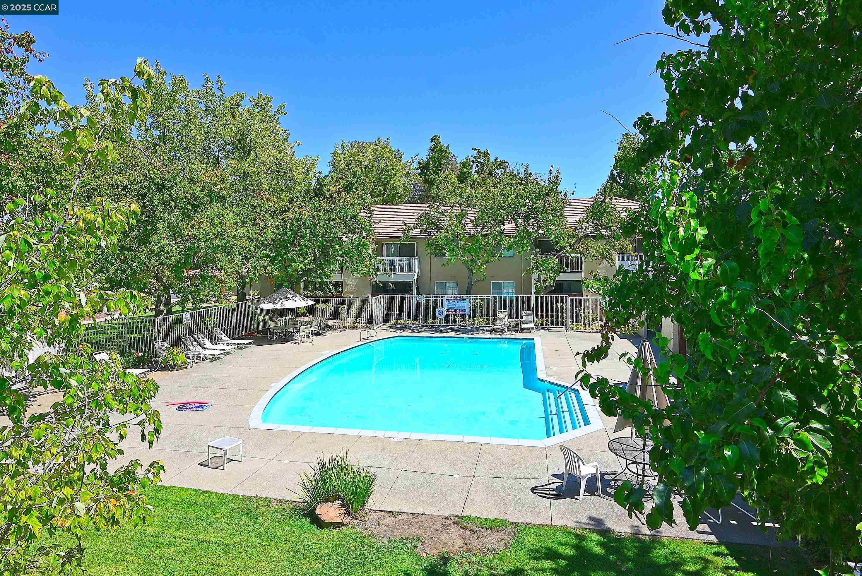 Detail Gallery Image 28 of 33 For 1324 Chateau Cmn #206,  Livermore,  CA 94550 - 2 Beds | 2 Baths