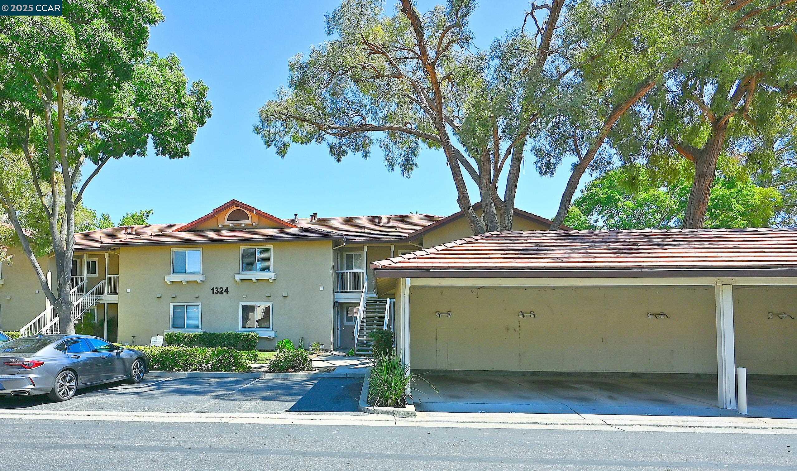 Photo #4: 41110417 Listing 