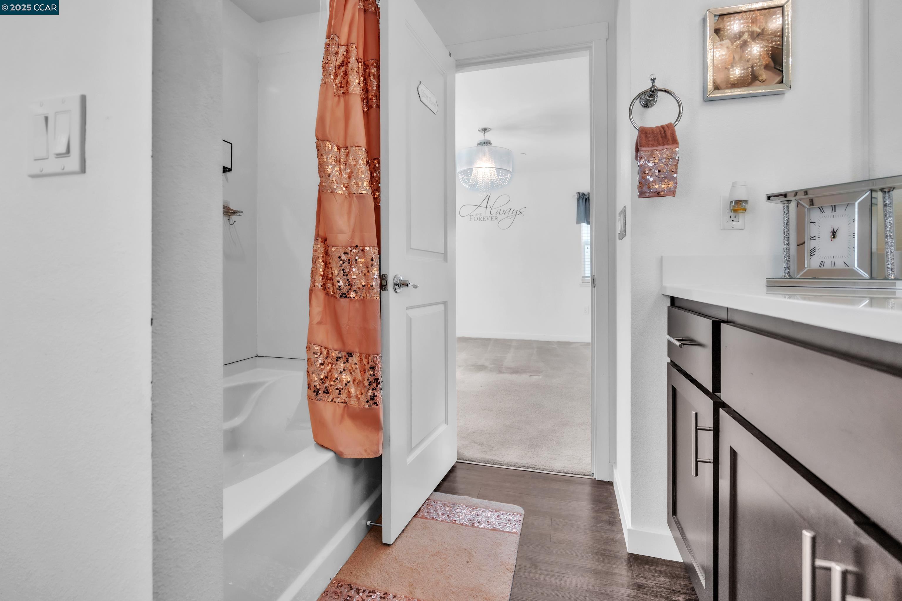 Detail Gallery Image 22 of 31 For 19828 Gabilan View Dr, Salinas,  CA 93906 - 2 Beds | 2/1 Baths