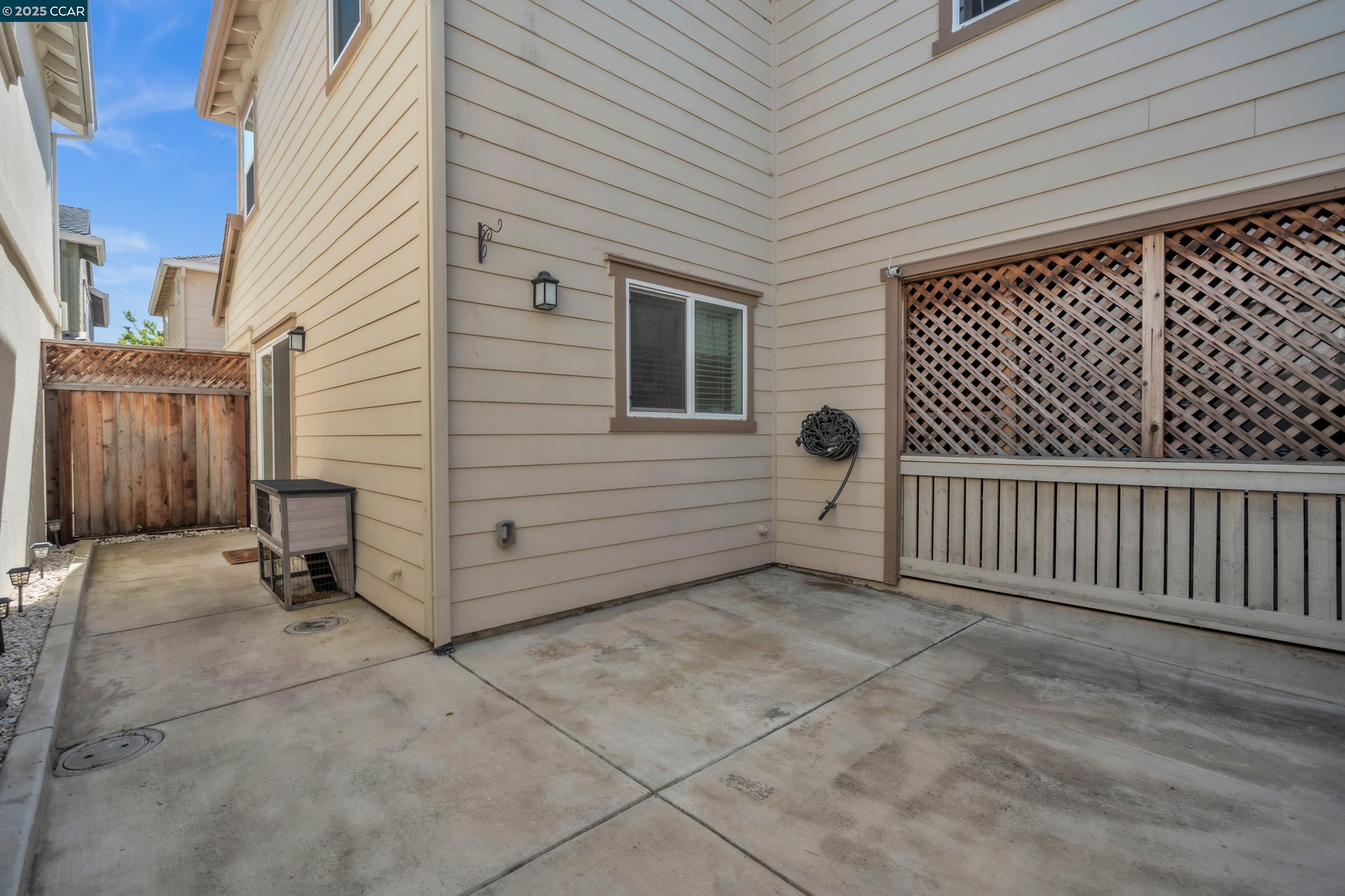 Detail Gallery Image 24 of 31 For 19828 Gabilan View Dr, Salinas,  CA 93906 - 2 Beds | 2/1 Baths