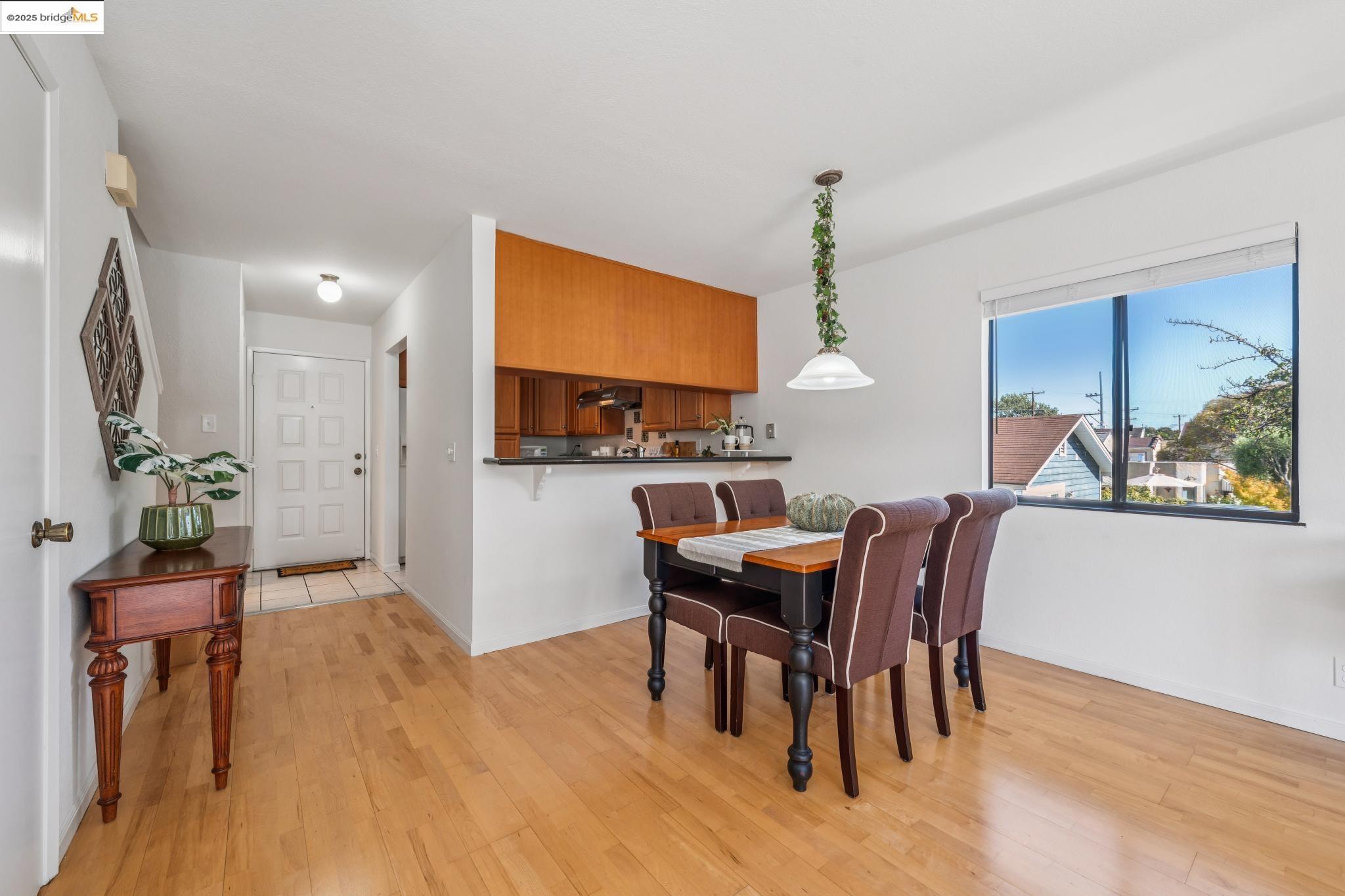 Photo #11: 41110421 Listing: Photo #11