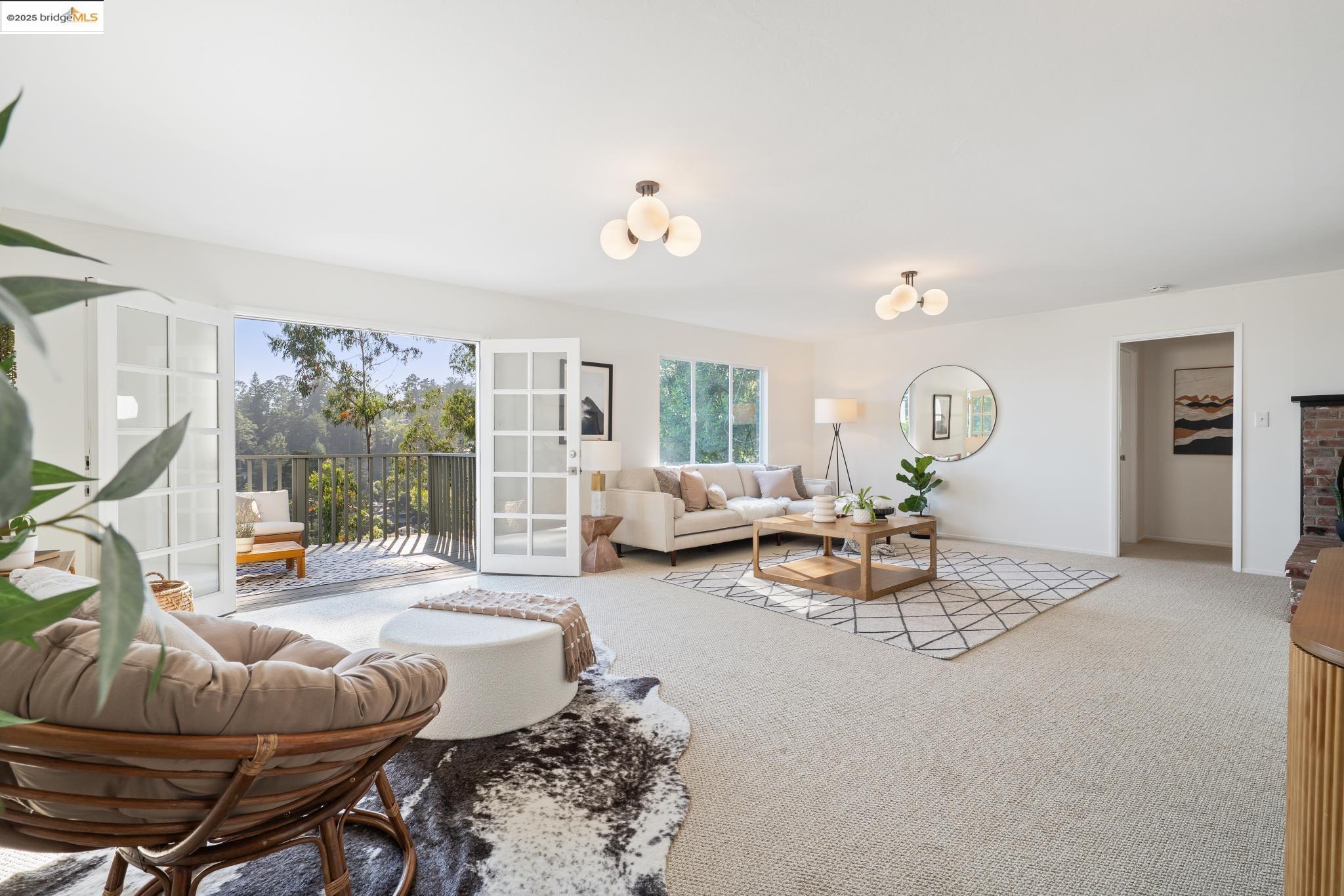 Detail Gallery Image 51 of 59 For 6827 Ridgewood Dr., Oakland,  CA 94611 - 5 Beds | 3 Baths