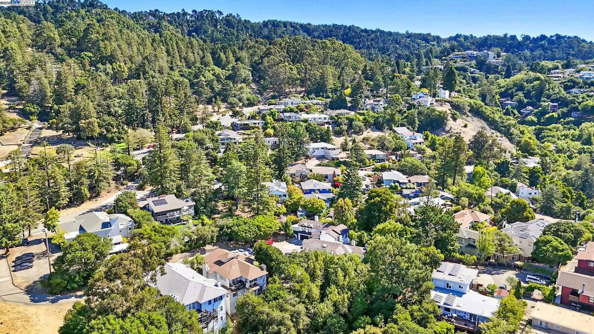Detail Gallery Image 14 of 16 For 2765 Butters Dr, Oakland,  CA 94608 - – Beds | – Baths