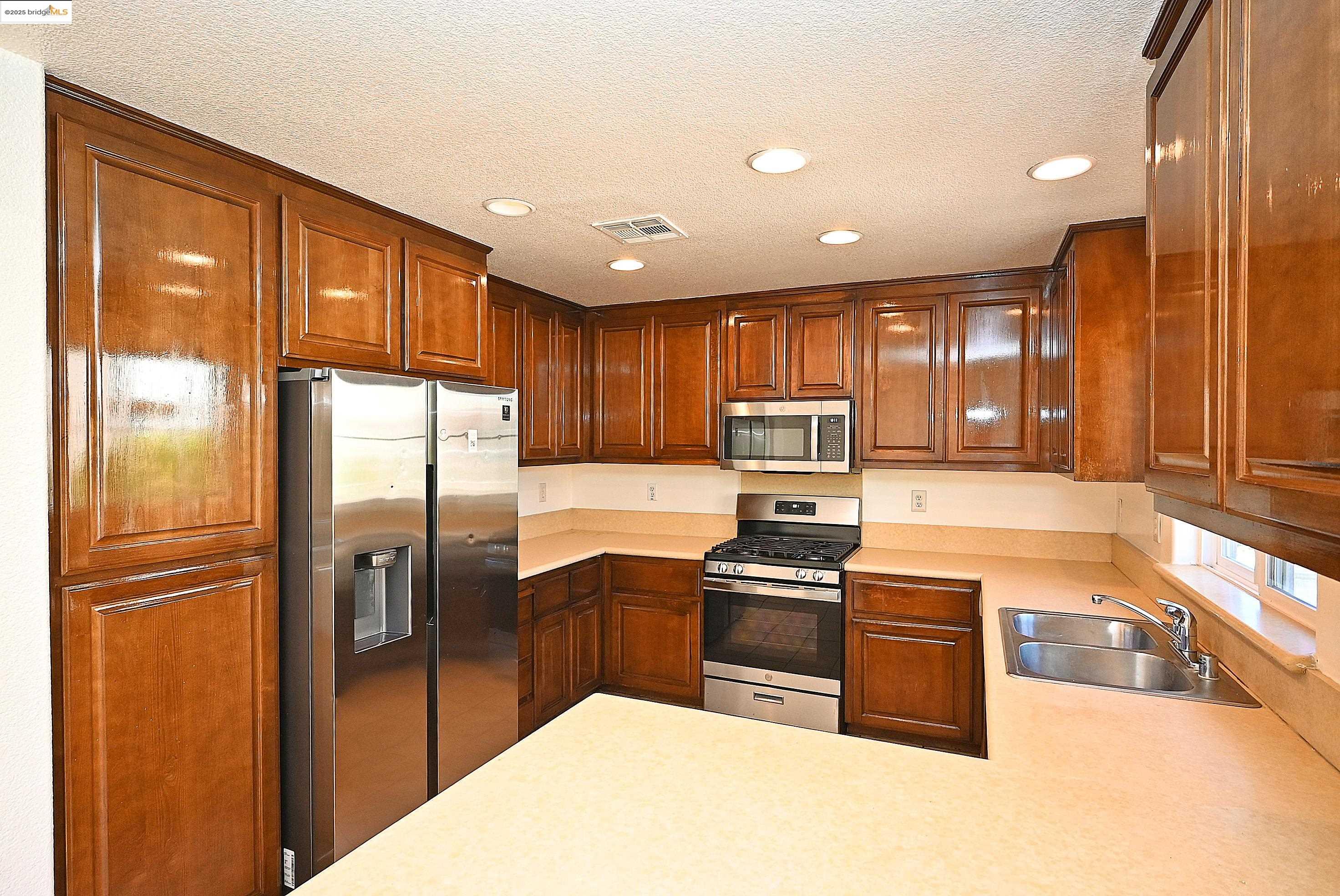 Photo #28: 41110430 Listing: Photo #28