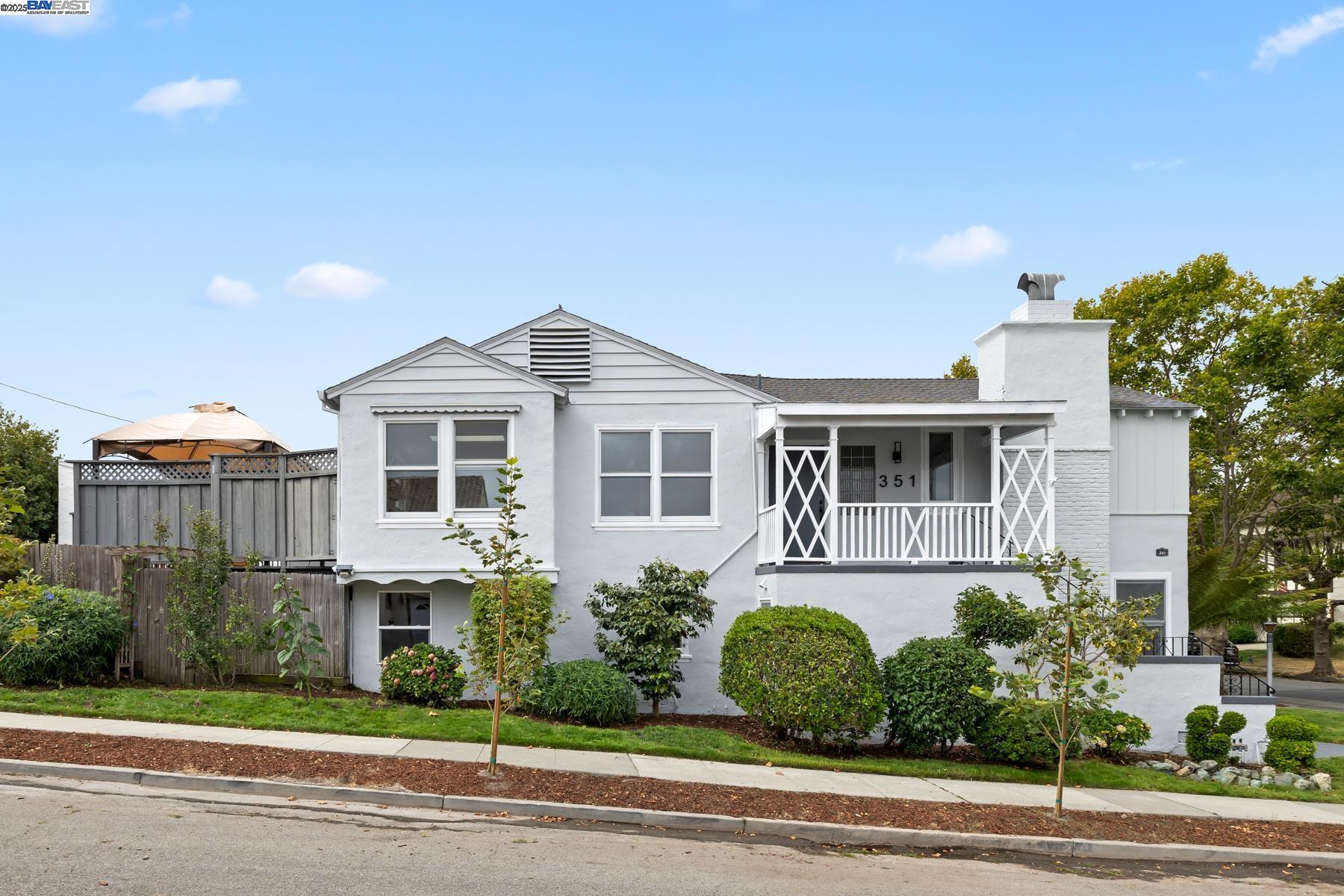 Detail Gallery Image 2 of 46 For 351 Elder Ave., Millbrae,  CA 94030 - 3 Beds | 3 Baths