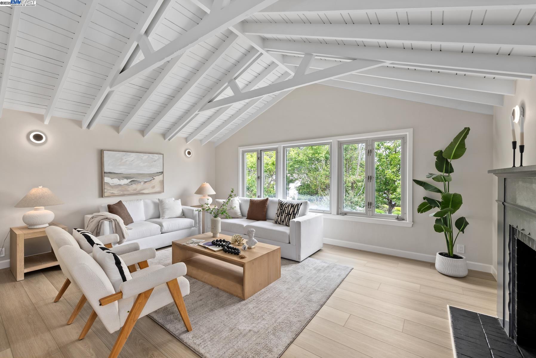 Detail Gallery Image 6 of 46 For 351 Elder Ave., Millbrae,  CA 94030 - 3 Beds | 3 Baths